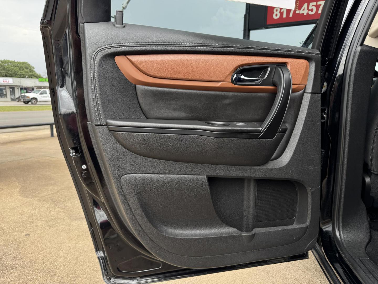 2017 BLACK CHEVROLET TRAVERSE 1LT (1GNKRGKD3HJ) , located at 5900 E. Lancaster Ave., Fort Worth, TX, 76112, (817) 457-5456, 0.000000, 0.000000 - Photo#10