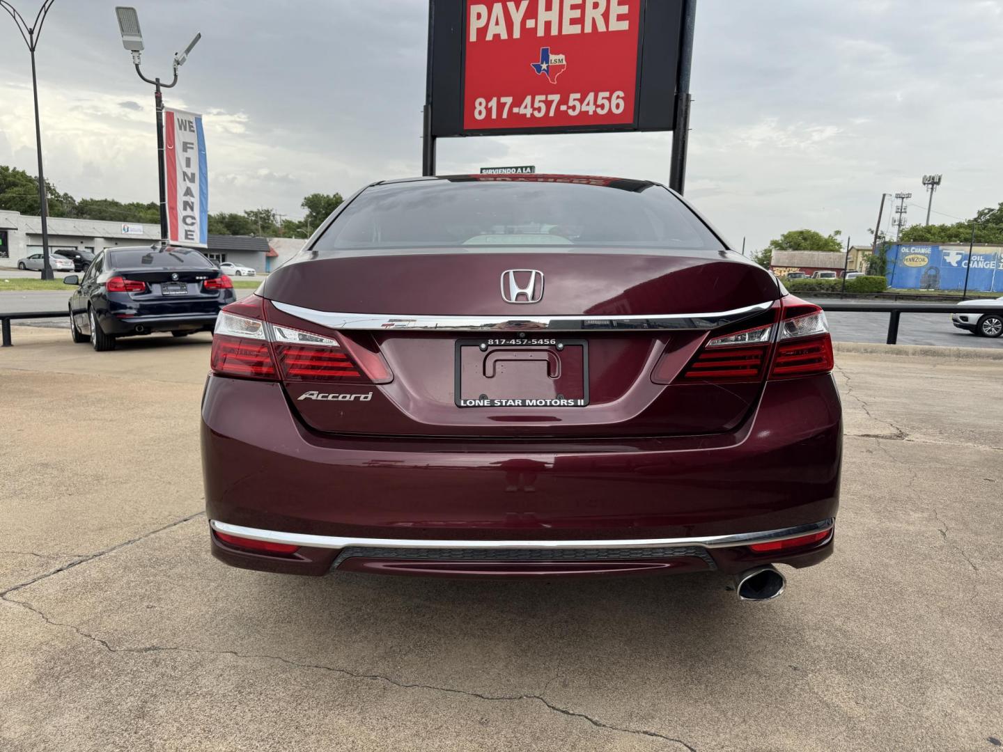 2017 PURPLE HONDA ACCORD LX (1HGCR2F30HA) , located at 5900 E. Lancaster Ave., Fort Worth, TX, 76112, (817) 457-5456, 0.000000, 0.000000 - Photo#4