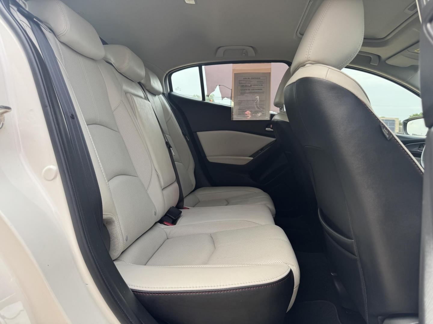 2018 WHITE MAZDA MAZDA3 GRAND TOURING (3MZBN1M30JM) , located at 5900 E. Lancaster Ave., Fort Worth, TX, 76112, (817) 457-5456, 0.000000, 0.000000 - Photo#13