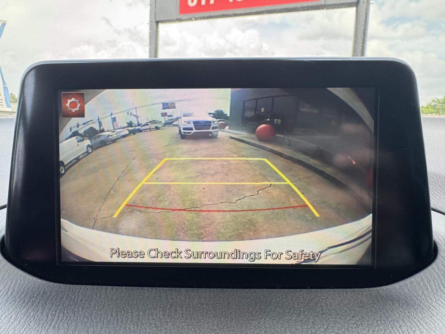 2018 WHITE MAZDA MAZDA3 GRAND TOURING (3MZBN1M30JM) , located at 5900 E. Lancaster Ave., Fort Worth, TX, 76112, (817) 457-5456, 0.000000, 0.000000 - Photo#19