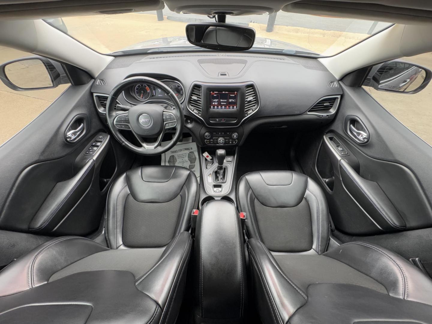 2019 SILVER JEEP CHEROKEE LATITUDE PL (1C4PJLLX9KD) , located at 5900 E. Lancaster Ave., Fort Worth, TX, 76112, (817) 457-5456, 0.000000, 0.000000 - Photo#17
