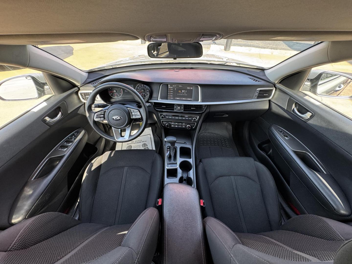 2019 SILVER KIA OPTIMA LX; S (5XXGT4L36KG) , located at 5900 E. Lancaster Ave., Fort Worth, TX, 76112, (817) 457-5456, 0.000000, 0.000000 - Photo#17