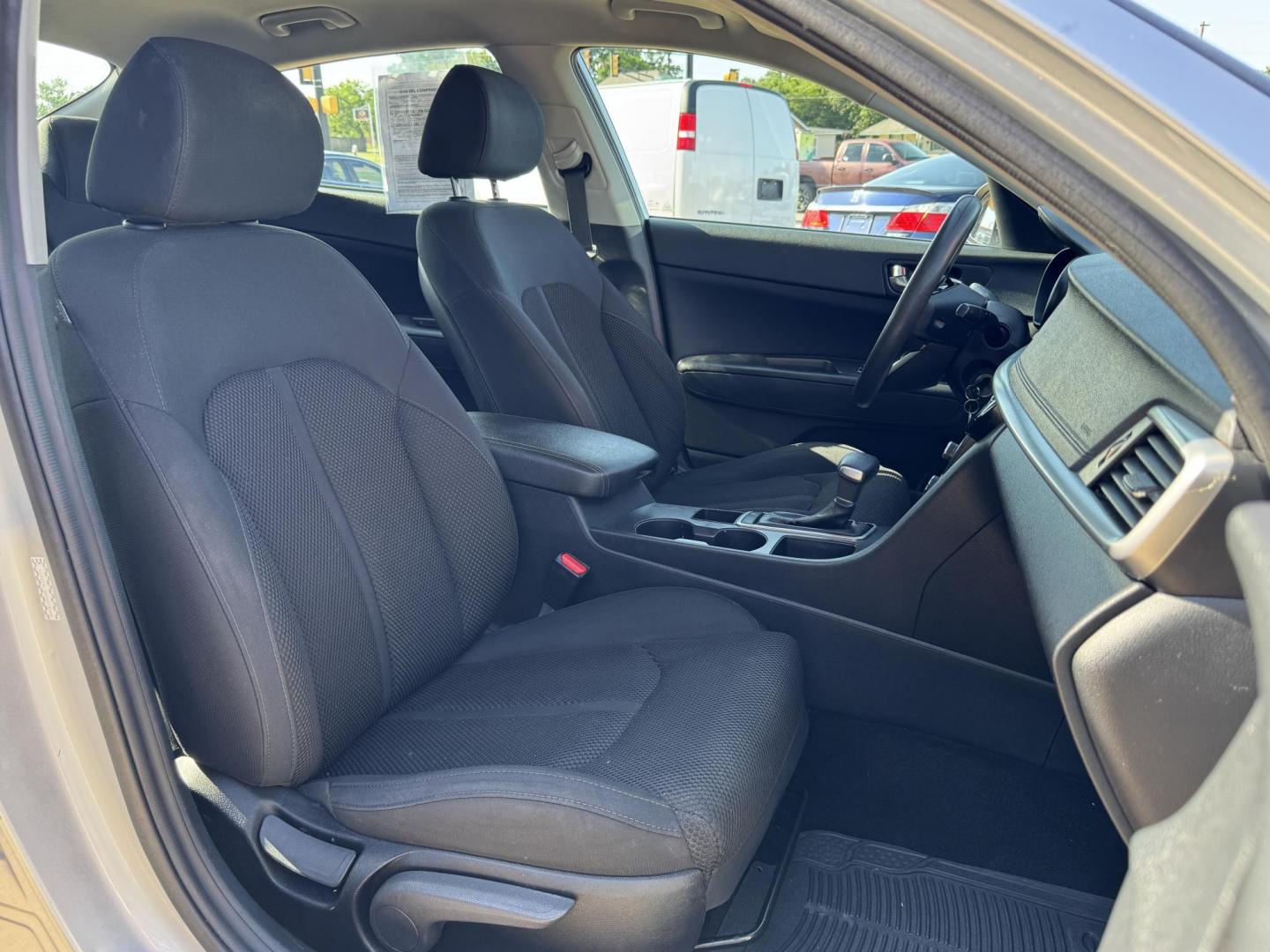 2019 SILVER KIA OPTIMA LX; S (5XXGT4L36KG) , located at 5900 E. Lancaster Ave., Fort Worth, TX, 76112, (817) 457-5456, 0.000000, 0.000000 - Photo#16