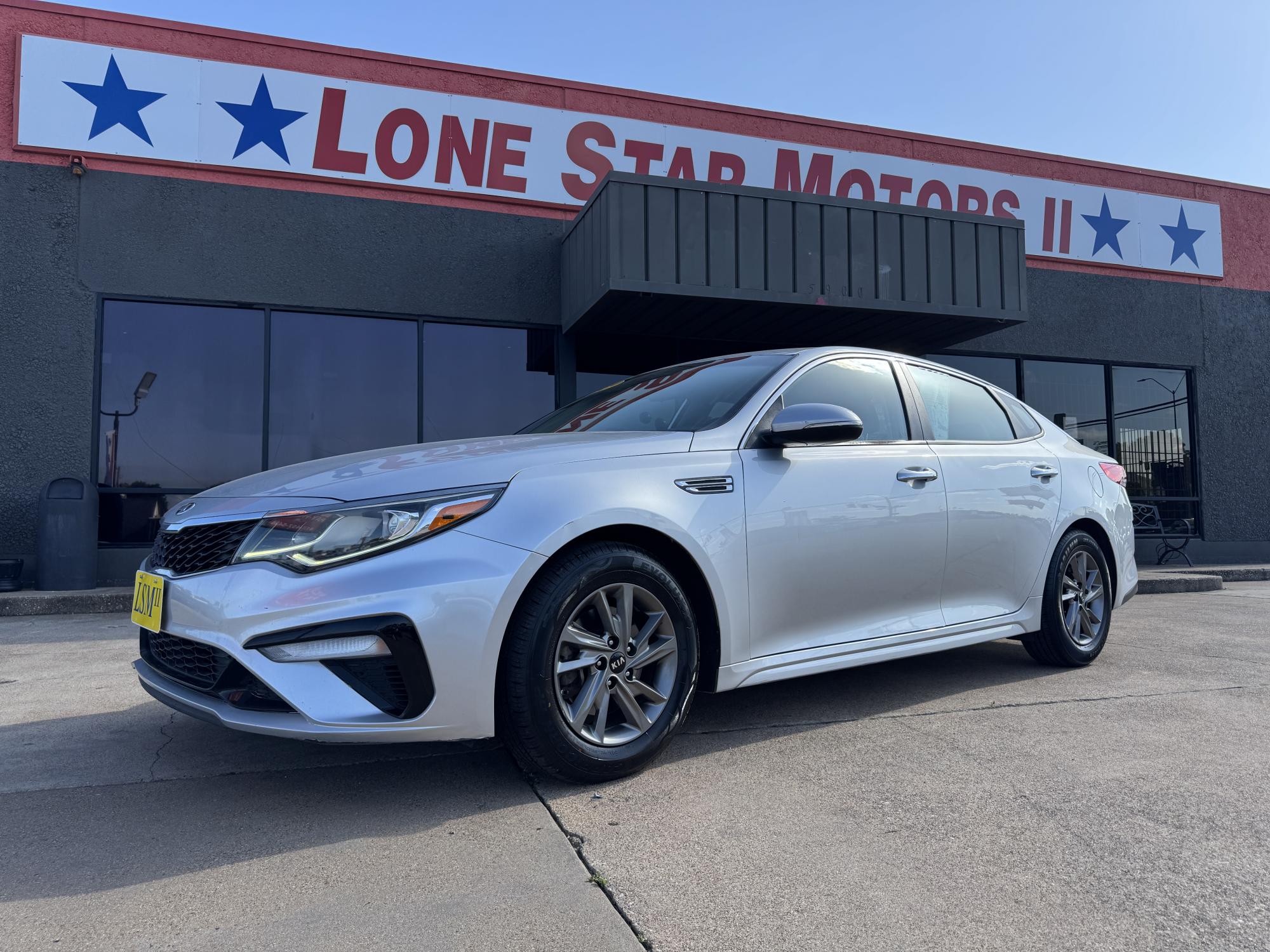 photo of 2019 KIA OPTIMA LX; S 
