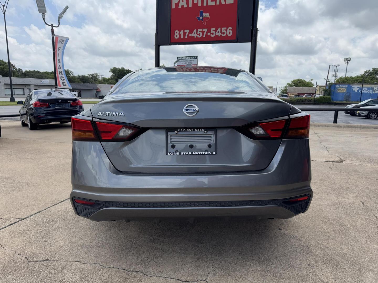 2020 GRAY NISSAN ALTIMA 2.5 S (1N4BL4BV0LC) , located at 5900 E. Lancaster Ave., Fort Worth, TX, 76112, (817) 457-5456, 0.000000, 0.000000 - Photo#4