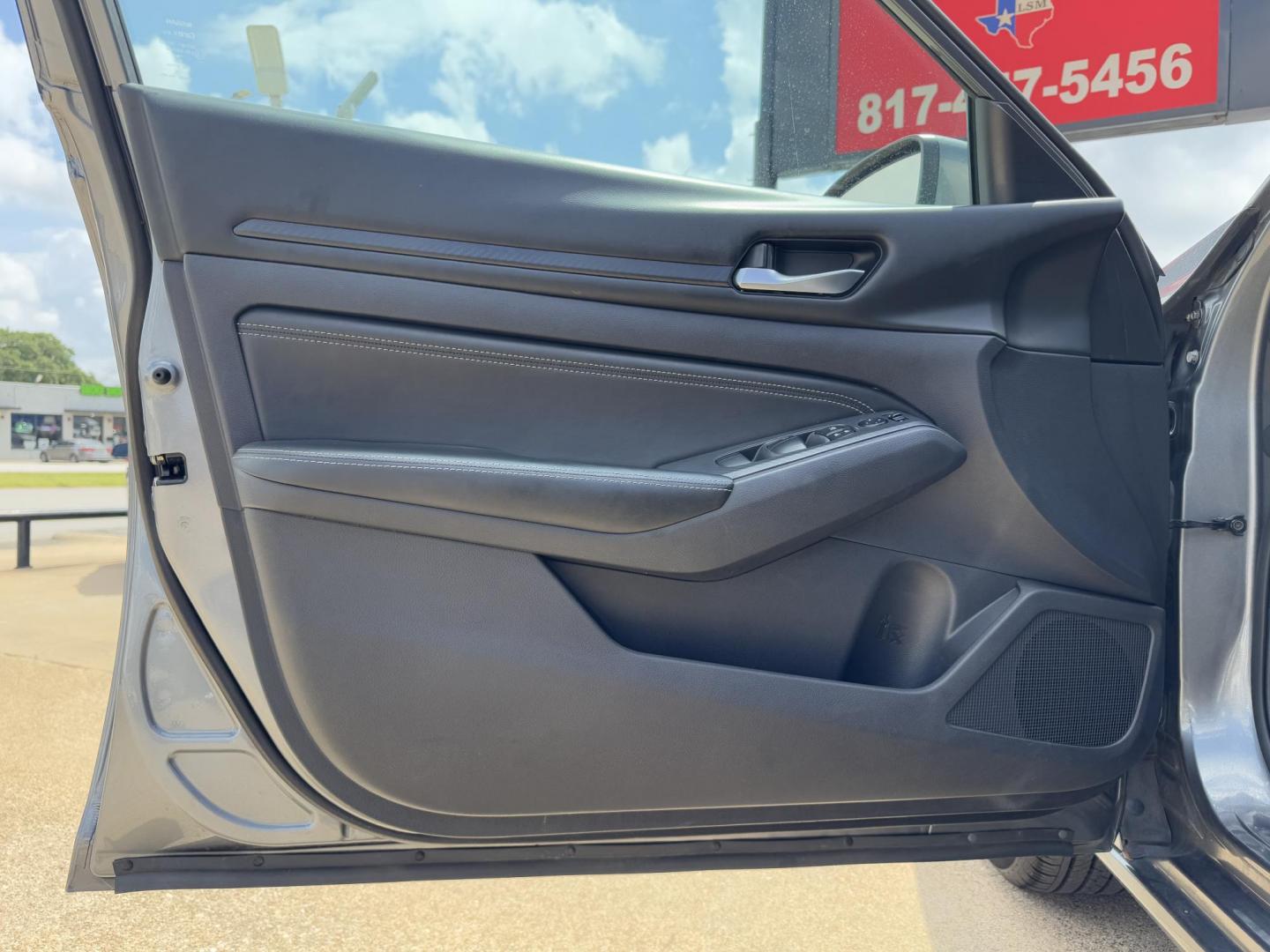 2020 GRAY NISSAN ALTIMA 2.5 S (1N4BL4BV0LC) , located at 5900 E. Lancaster Ave., Fort Worth, TX, 76112, (817) 457-5456, 0.000000, 0.000000 - Photo#7