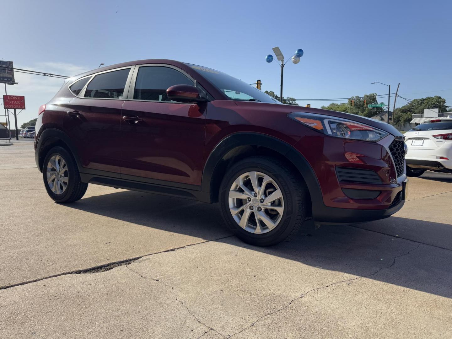 2019 RED HYUNDAI TUCSON SE (KM8J23A49KU) , located at 5900 E. Lancaster Ave., Fort Worth, TX, 76112, (817) 457-5456, 0.000000, 0.000000 - Photo#2