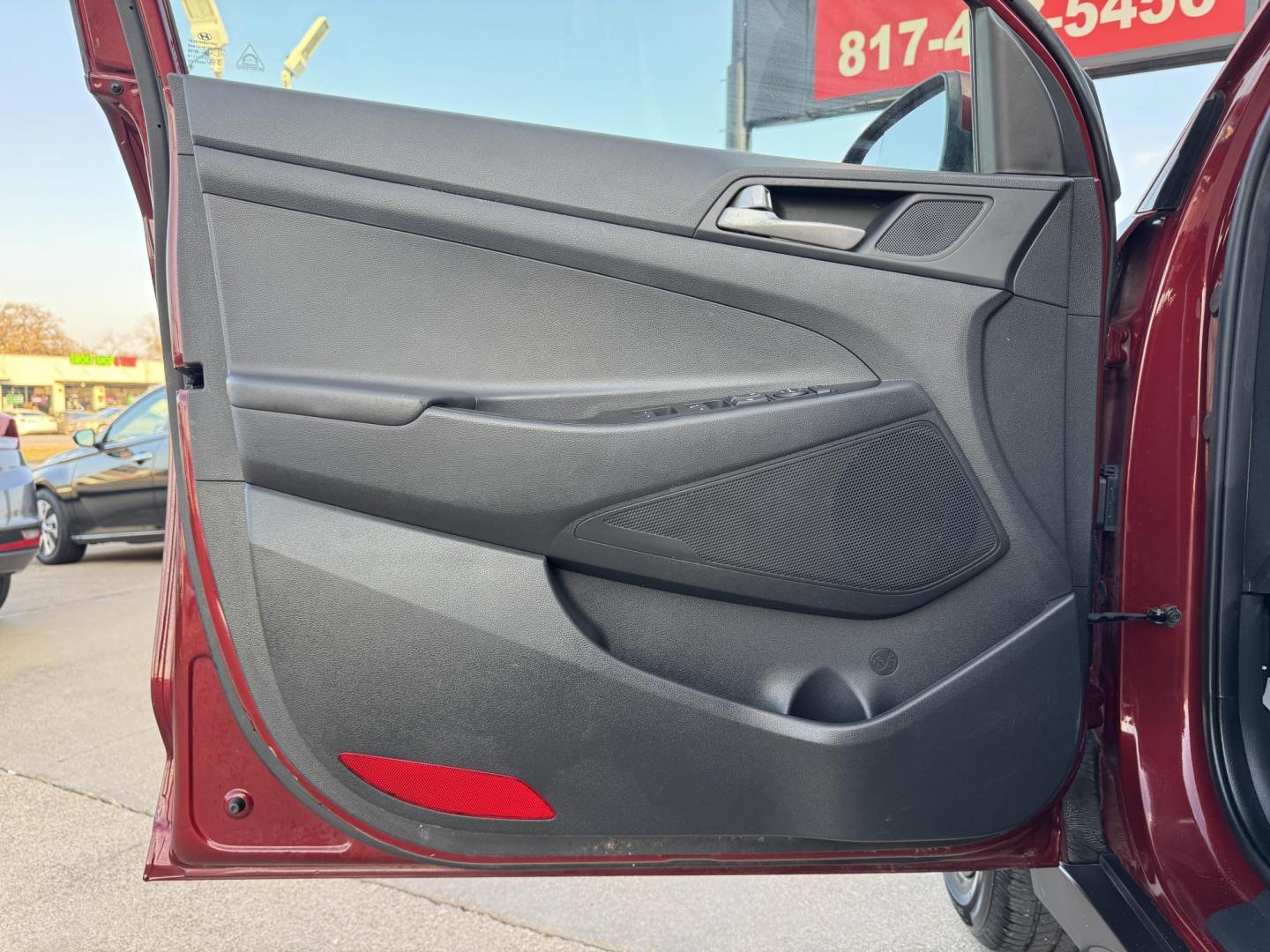 2019 RED HYUNDAI TUCSON SE (KM8J23A49KU) , located at 5900 E. Lancaster Ave., Fort Worth, TX, 76112, (817) 457-5456, 0.000000, 0.000000 - Photo#7