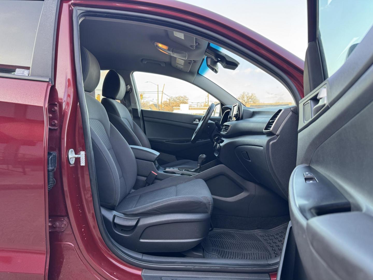 2019 RED HYUNDAI TUCSON SE (KM8J23A49KU) , located at 5900 E. Lancaster Ave., Fort Worth, TX, 76112, (817) 457-5456, 0.000000, 0.000000 - Photo#15