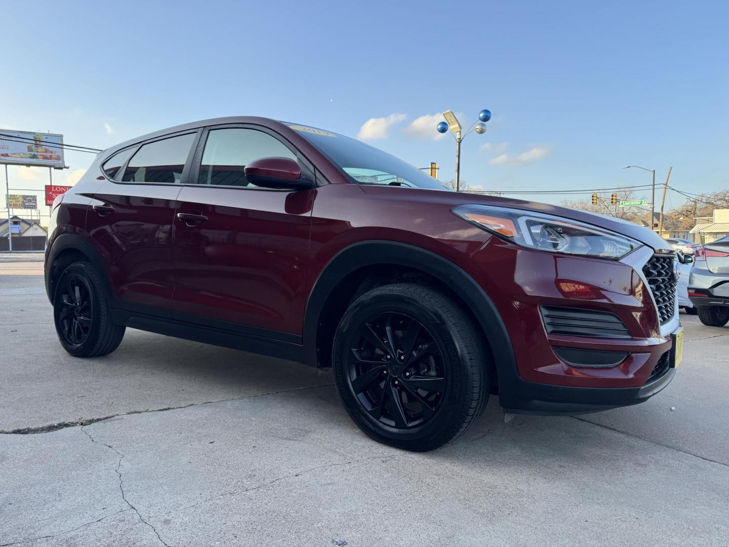 2019 RED HYUNDAI TUCSON SE (KM8J23A49KU) , located at 5900 E. Lancaster Ave., Fort Worth, TX, 76112, (817) 457-5456, 0.000000, 0.000000 - Photo#2