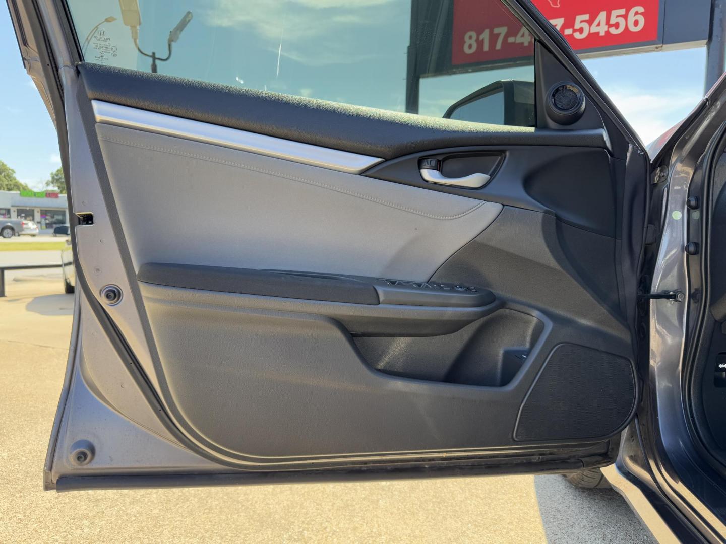 2016 GRAY HONDA CIVIC EX (19XFC2F7XGE) , located at 5900 E. Lancaster Ave., Fort Worth, TX, 76112, (817) 457-5456, 0.000000, 0.000000 - Photo#7