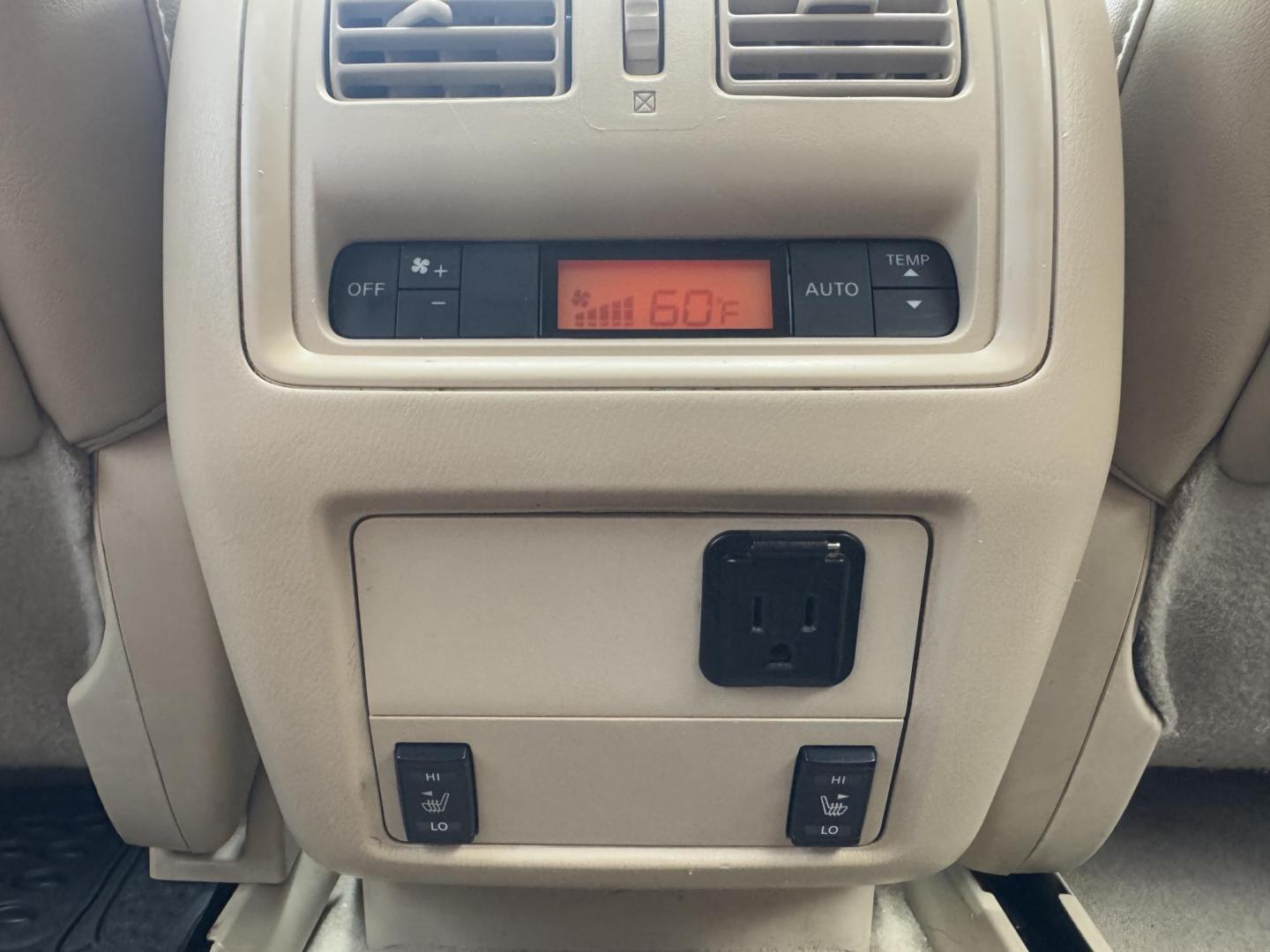 2015 WHITE NISSAN PATHFINDER S; SL; PL (5N1AR2MN6FC) , located at 5900 E. Lancaster Ave., Fort Worth, TX, 76112, (817) 457-5456, 0.000000, 0.000000 - Photo#20