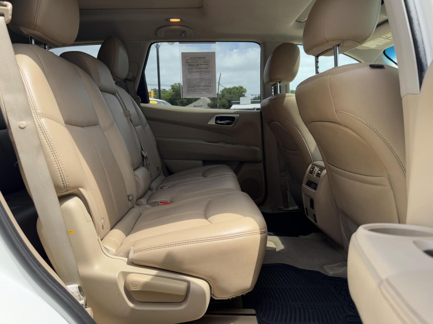 2015 WHITE NISSAN PATHFINDER S; SL; PL (5N1AR2MN6FC) , located at 5900 E. Lancaster Ave., Fort Worth, TX, 76112, (817) 457-5456, 0.000000, 0.000000 - Photo#15