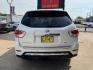 2015 WHITE NISSAN PATHFINDER S; SL; PL (5N1AR2MN6FC) , located at 5900 E. Lancaster Ave., Fort Worth, TX, 76112, (817) 457-5456, 0.000000, 0.000000- Photo#4