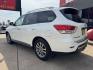2015 WHITE NISSAN PATHFINDER S; SL; PL (5N1AR2MN6FC) , located at 5900 E. Lancaster Ave., Fort Worth, TX, 76112, (817) 457-5456, 0.000000, 0.000000- Photo#7