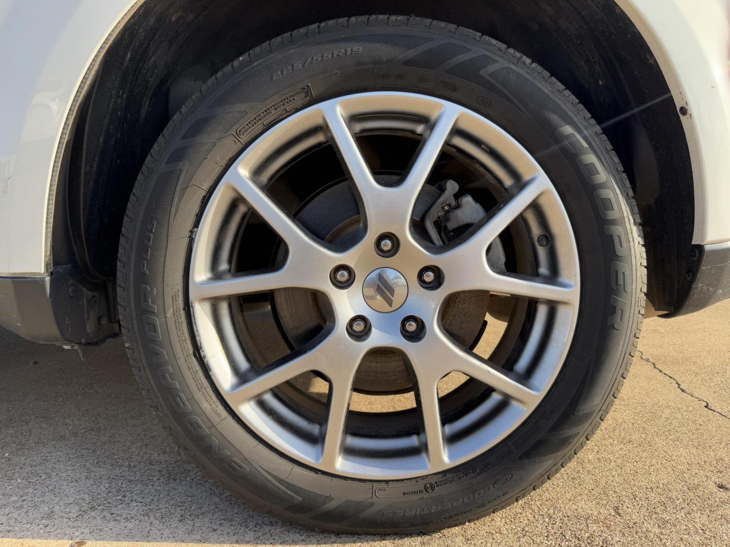 2019 WHITE DODGE JOURNEY GT (3C4PDDEG3KT) , located at 5900 E. Lancaster Ave., Fort Worth, TX, 76112, (817) 457-5456, 0.000000, 0.000000 - Photo#21