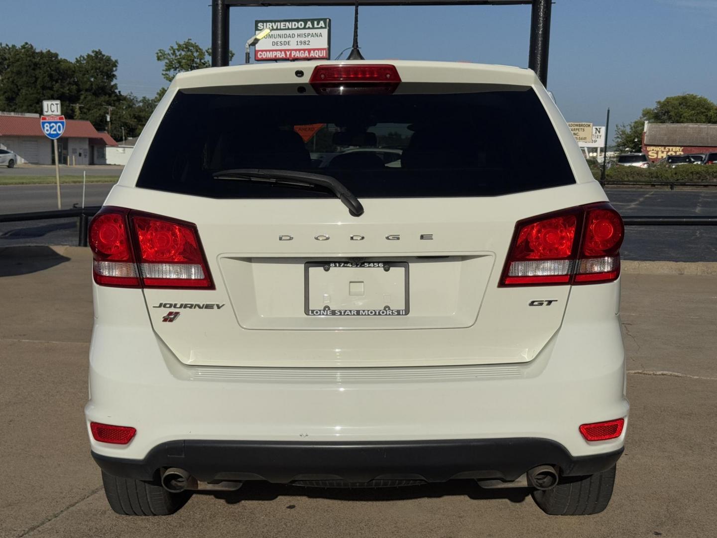 2019 WHITE DODGE JOURNEY GT (3C4PDDEG3KT) , located at 5900 E. Lancaster Ave., Fort Worth, TX, 76112, (817) 457-5456, 0.000000, 0.000000 - Photo#4