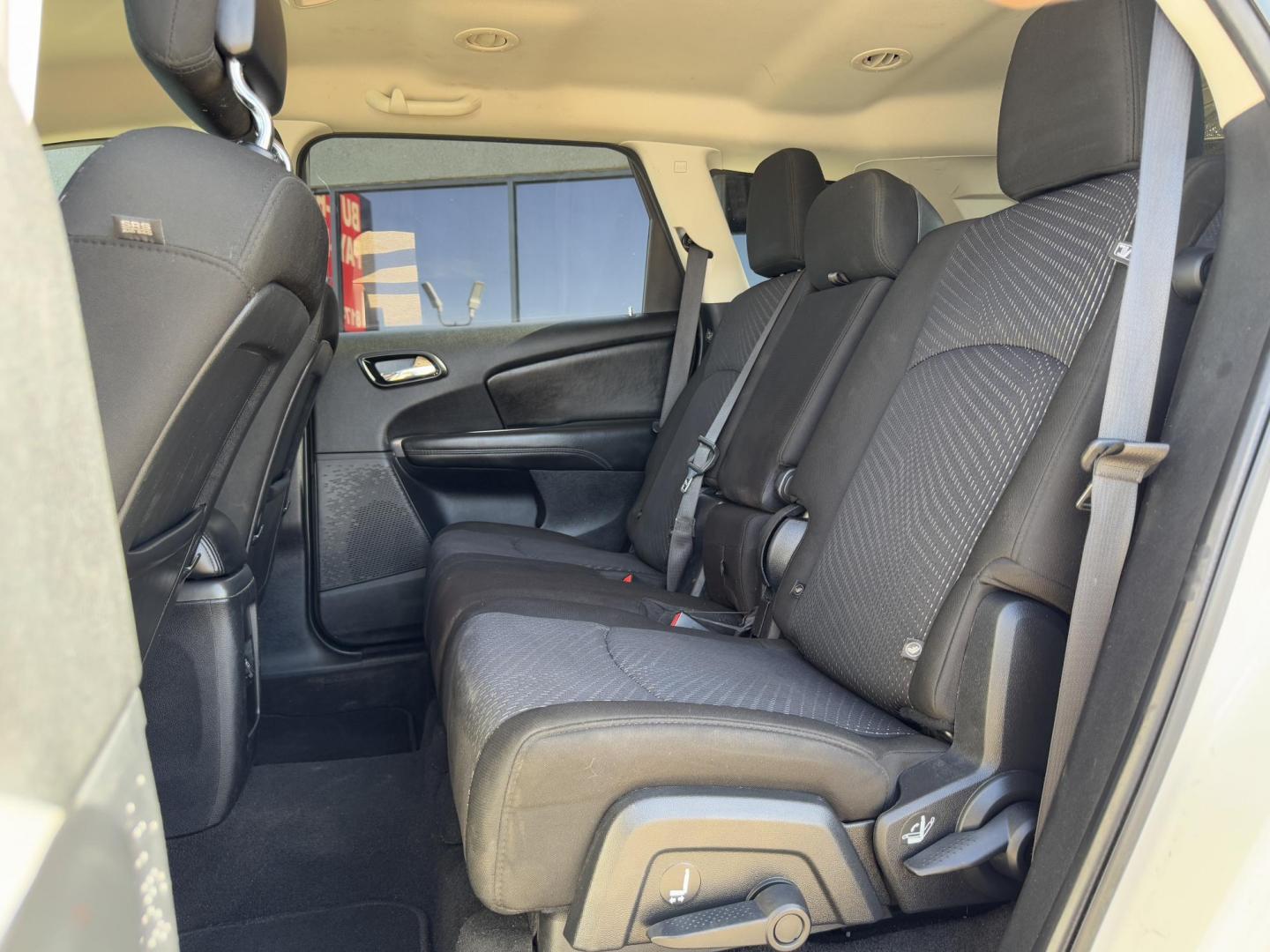 2020 WHITE DODGE JOURNEY SE (3C4PDCAB7LT) , located at 5900 E. Lancaster Ave., Fort Worth, TX, 76112, (817) 457-5456, 0.000000, 0.000000 - Photo#11