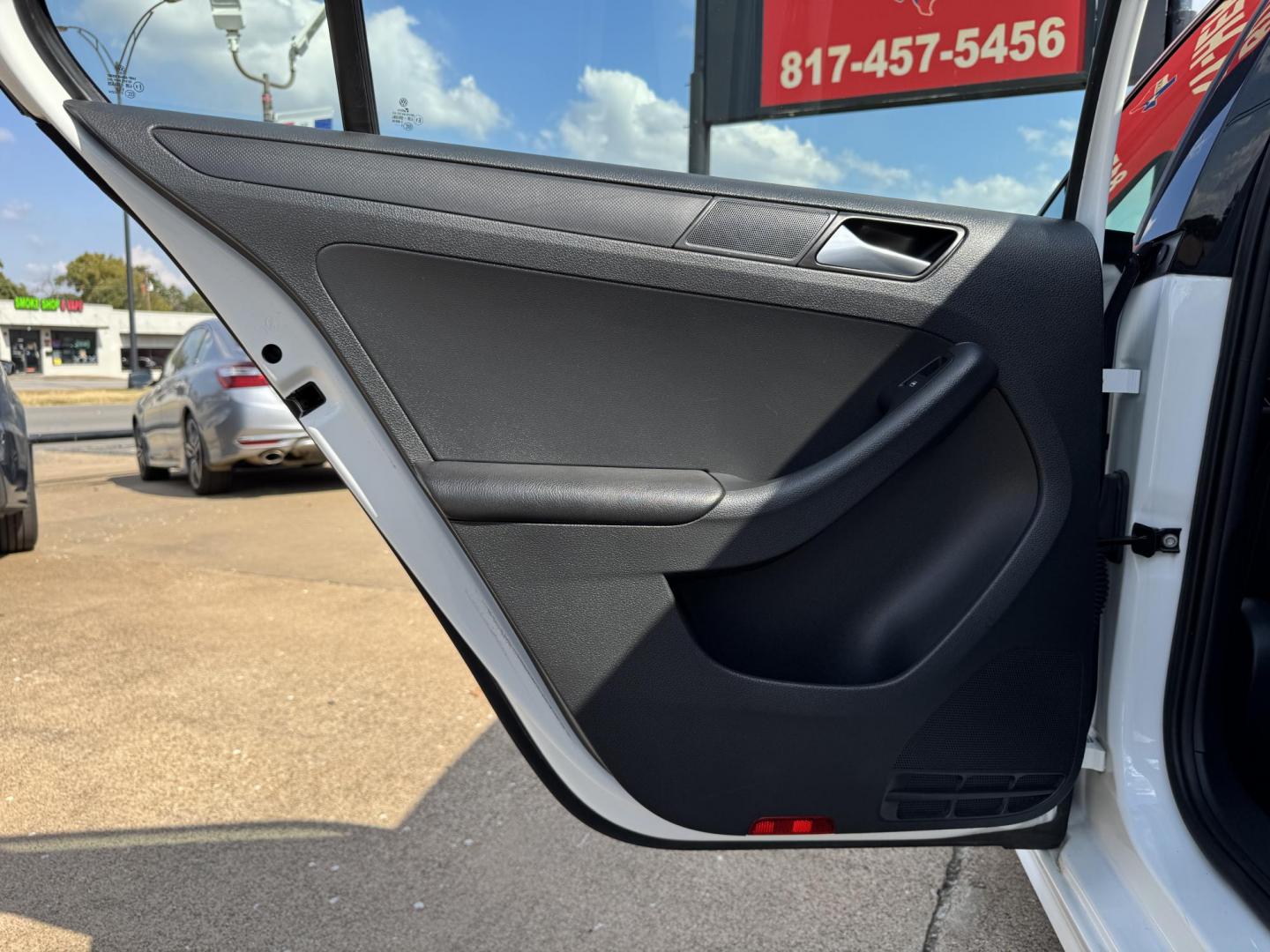 2016 WHITE /BLACK VOLKSWAGEN JETTA 1.4T S (3VW267AJ4GM) , located at 5900 E. Lancaster Ave., Fort Worth, TX, 76112, (817) 457-5456, 0.000000, 0.000000 - Photo#10