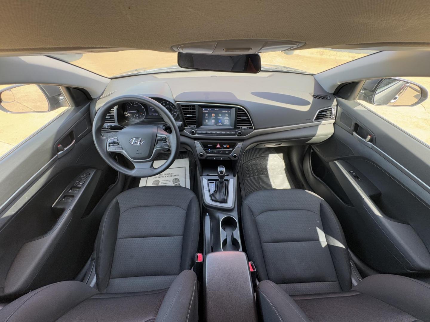 2018 GRAY HYUNDAI ELANTRA LIMITED; SE (5NPD74LF5JH) , located at 5900 E. Lancaster Ave., Fort Worth, TX, 76112, (817) 457-5456, 0.000000, 0.000000 - Photo#17