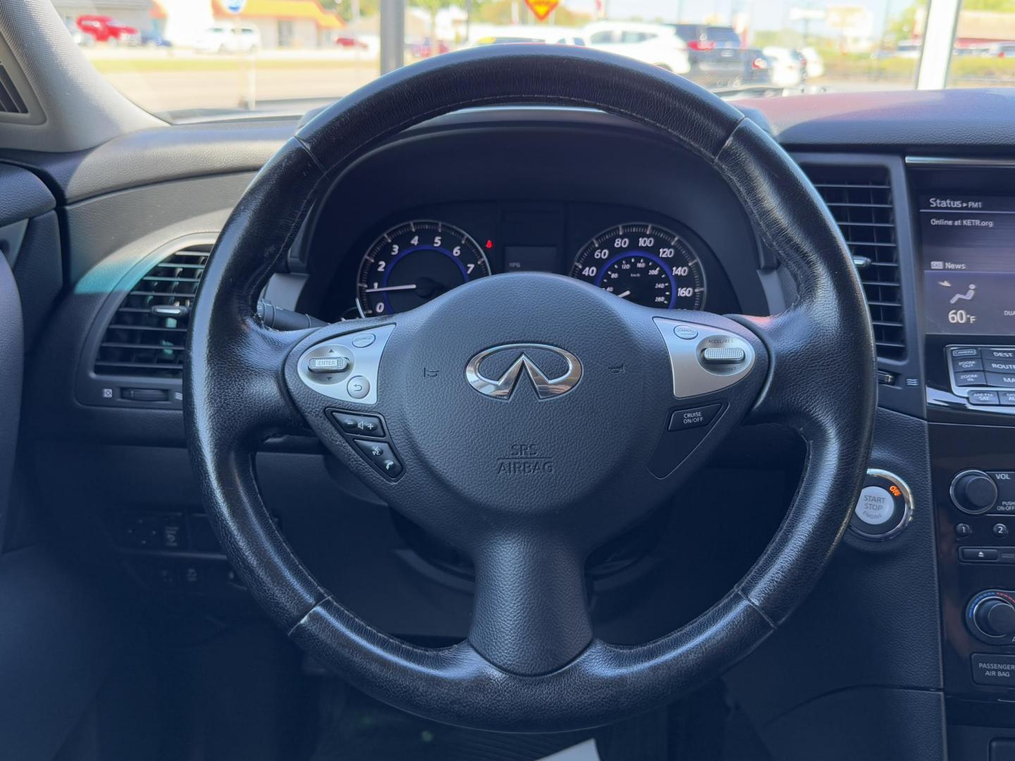 2016 GRAY INFINITI QX70 BASE (JN8CS1MU8GM) , located at 5900 E. Lancaster Ave., Fort Worth, TX, 76112, (817) 457-5456, 0.000000, 0.000000 - Photo#18