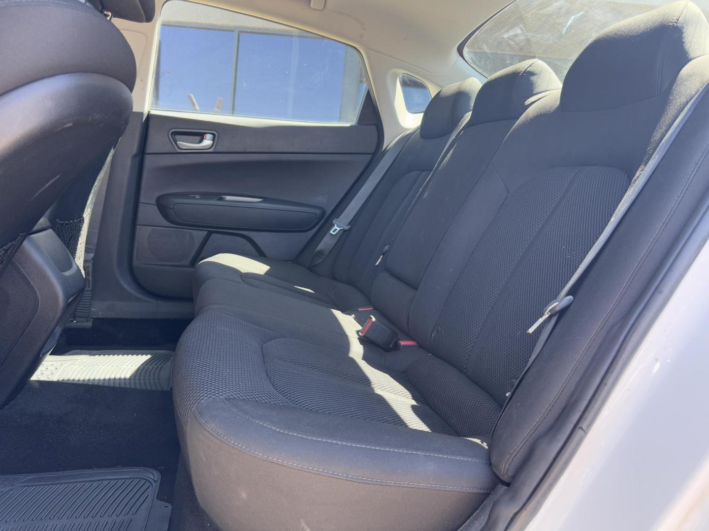 2020 WHITE KIA OPTIMA LX; S; SE (5XXGT4L33LG) , located at 5900 E. Lancaster Ave., Fort Worth, TX, 76112, (817) 457-5456, 0.000000, 0.000000 - Photo#11