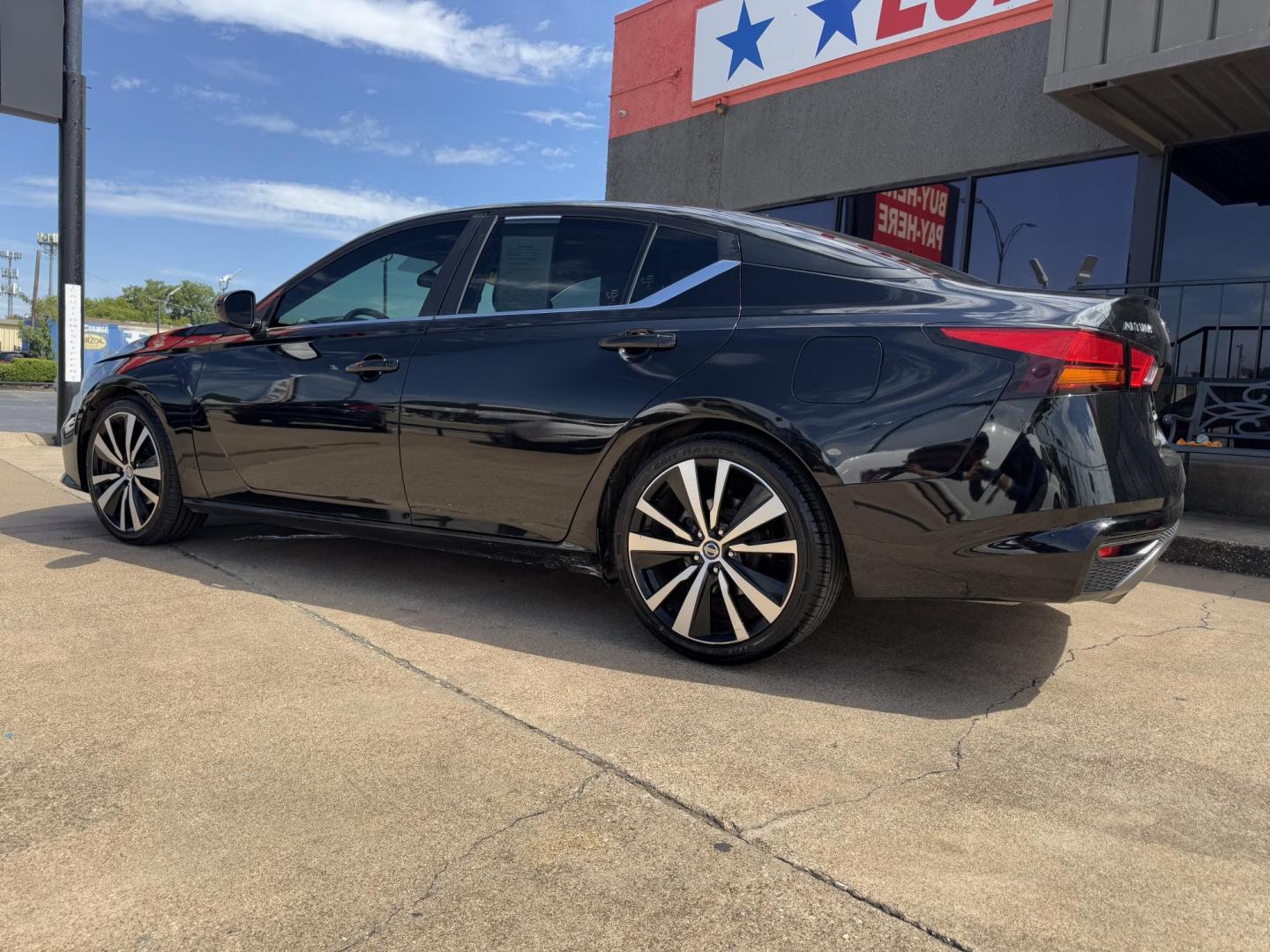 2019 BLACK NISSAN ALTIMA 2.5 SR (1N4BL4CV8KC) , located at 5900 E. Lancaster Ave., Fort Worth, TX, 76112, (817) 457-5456, 0.000000, 0.000000 - Photo#6