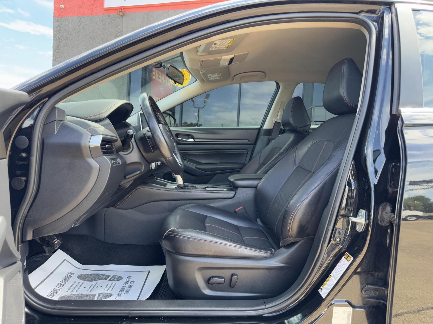 2019 BLACK NISSAN ALTIMA 2.5 SR (1N4BL4CV8KC) , located at 5900 E. Lancaster Ave., Fort Worth, TX, 76112, (817) 457-5456, 0.000000, 0.000000 - Photo#8