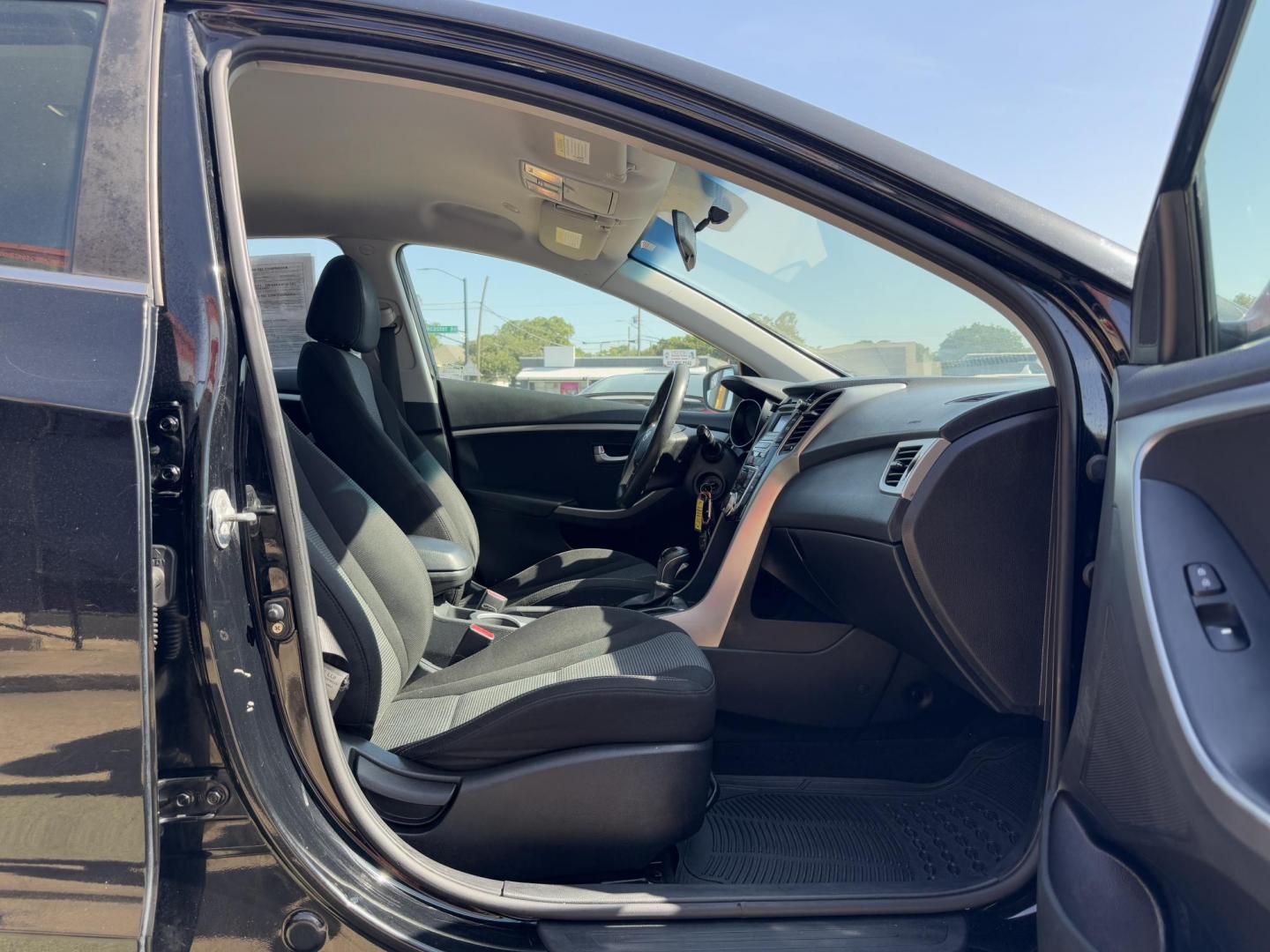 2017 BLACK HYUNDAI ELANTRA GT BASE (KMHD35LH2HU) , located at 5900 E. Lancaster Ave., Fort Worth, TX, 76112, (817) 457-5456, 0.000000, 0.000000 - Photo#15