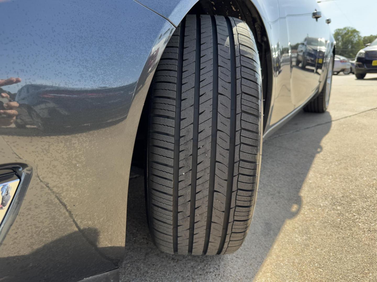 2016 GRAY BUICK REGAL PREMIUM 2 (2G4GS5GX0G9) , located at 5900 E. Lancaster Ave., Fort Worth, TX, 76112, (817) 457-5456, 0.000000, 0.000000 - Photo#20