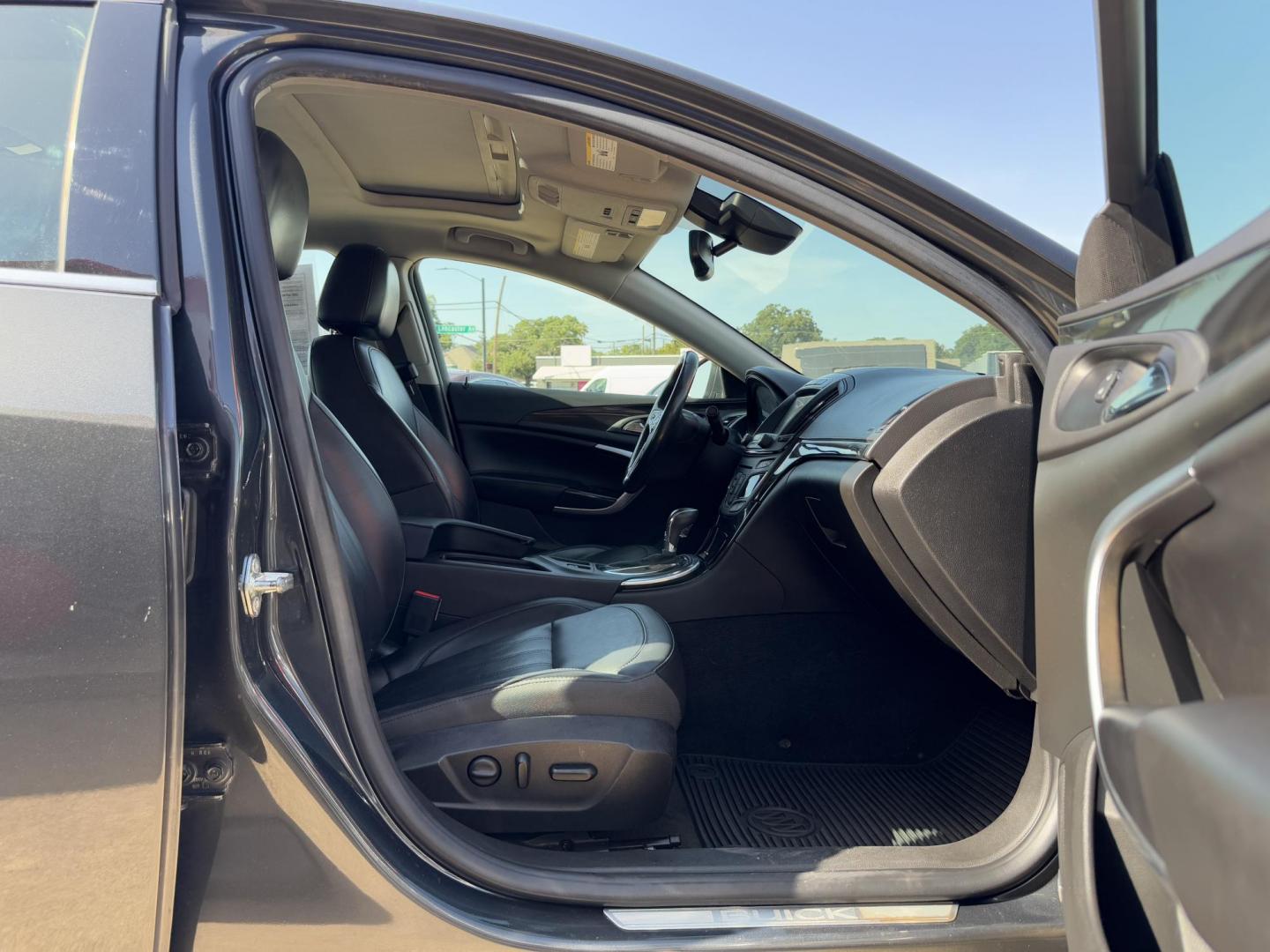 2016 GRAY BUICK REGAL PREMIUM 2 (2G4GS5GX0G9) , located at 5900 E. Lancaster Ave., Fort Worth, TX, 76112, (817) 457-5456, 0.000000, 0.000000 - Photo#15