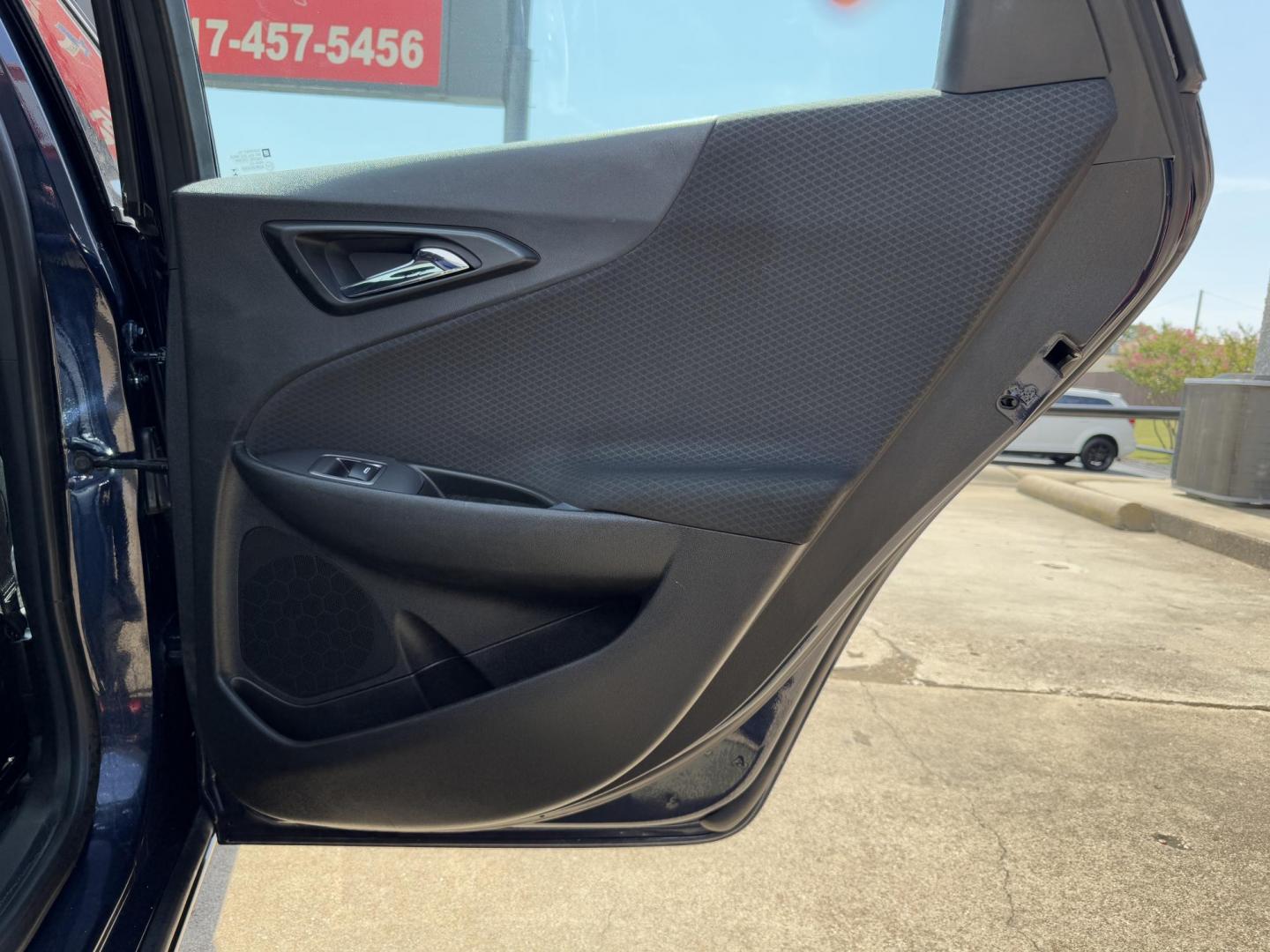 2018 BLUE CHEVROLET MALIBU LT (2LT) (1G1ZF5SU0JF) , located at 5900 E. Lancaster Ave., Fort Worth, TX, 76112, (817) 457-5456, 0.000000, 0.000000 - Photo#12