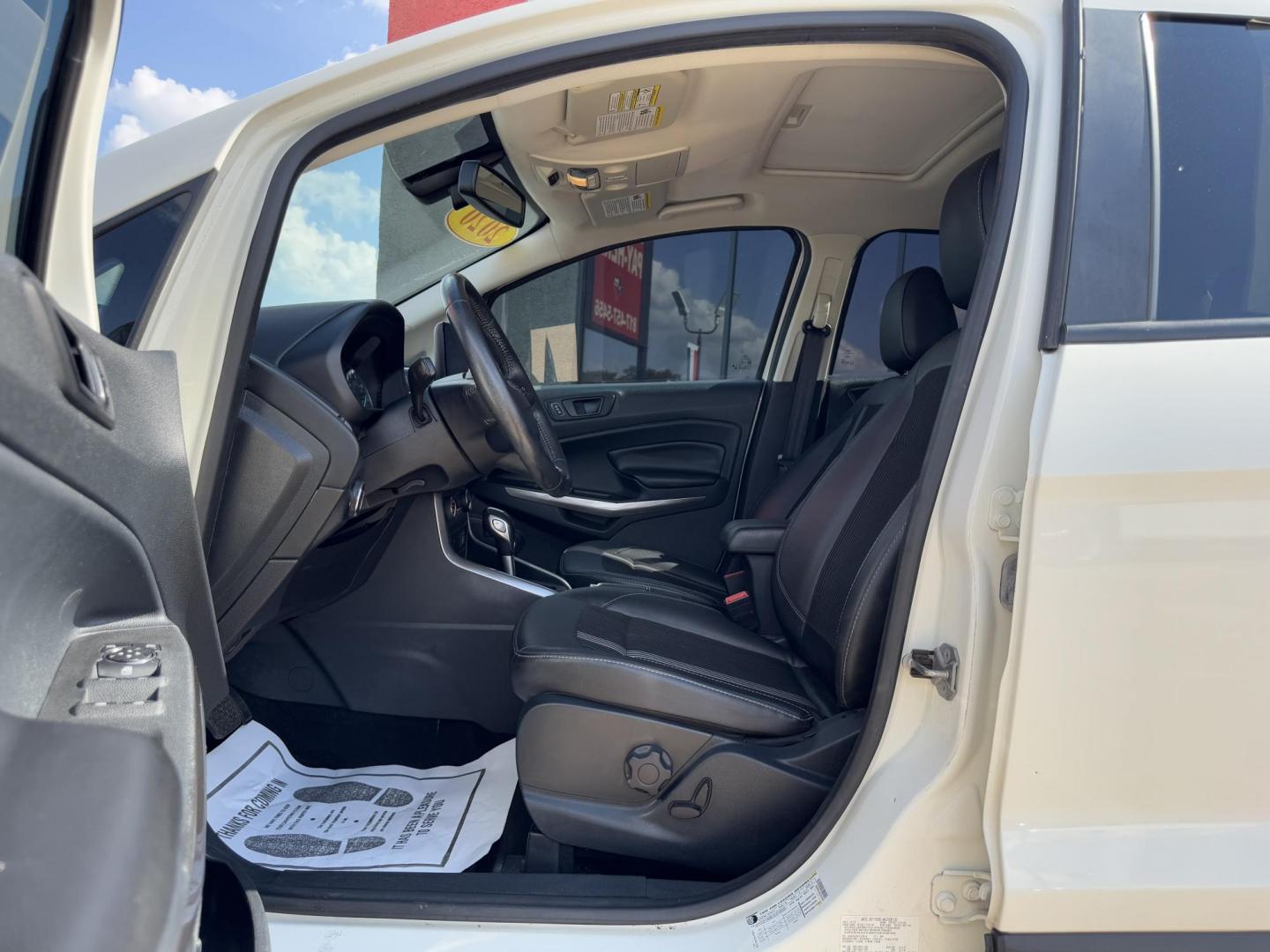 2020 WHITE FORD ECOSPORT SES (MAJ6S3JL9LC) , located at 5900 E. Lancaster Ave., Fort Worth, TX, 76112, (817) 457-5456, 0.000000, 0.000000 - Photo#8