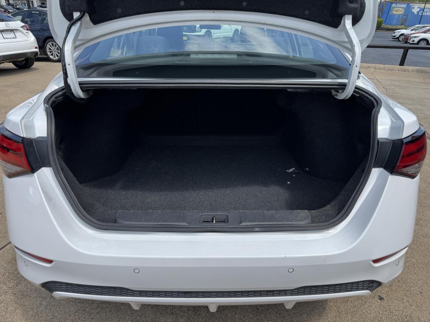 2020 WHITE NISSAN SENTRA S (3N1AB8BV5LY) , located at 5900 E. Lancaster Ave., Fort Worth, TX, 76112, (817) 457-5456, 0.000000, 0.000000 - Photo#5