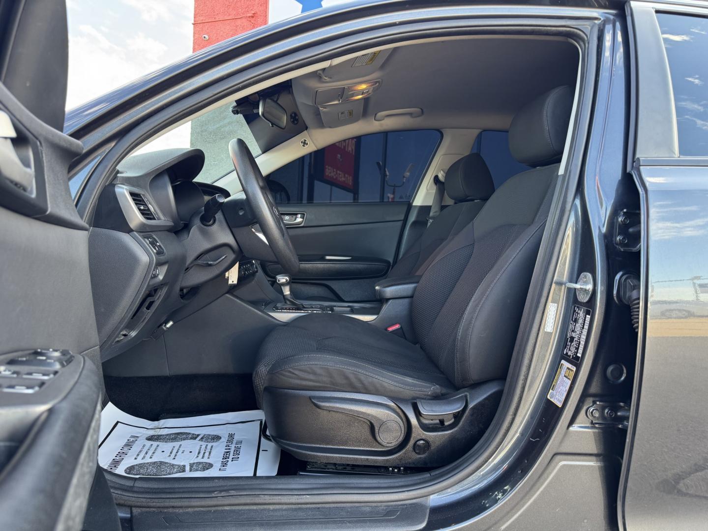 2020 GRAY KIA OPTIMA LX; S; SE (5XXGT4L3XLG) , located at 5900 E. Lancaster Ave., Fort Worth, TX, 76112, (817) 457-5456, 0.000000, 0.000000- Photo#8