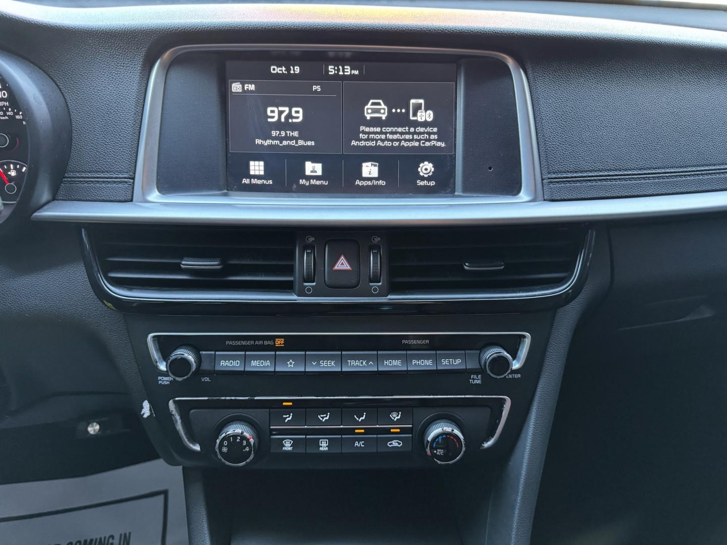 2020 GRAY KIA OPTIMA LX; S; SE (5XXGT4L3XLG) , located at 5900 E. Lancaster Ave., Fort Worth, TX, 76112, (817) 457-5456, 0.000000, 0.000000- Photo#19