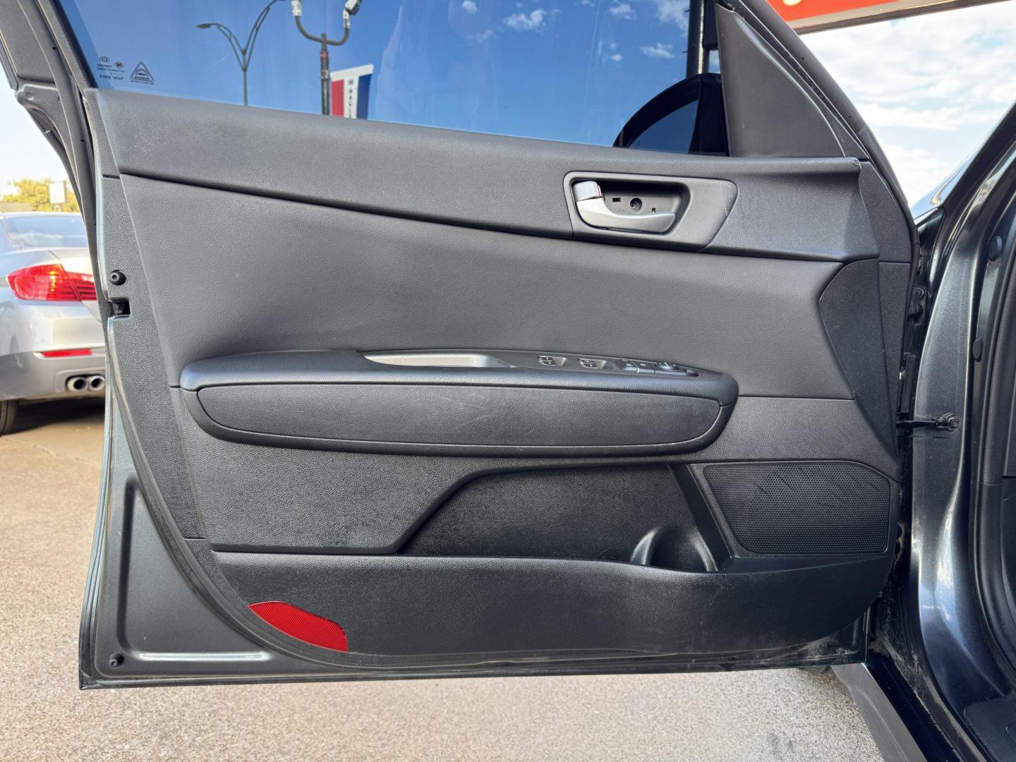2020 GRAY KIA OPTIMA LX; S; SE (5XXGT4L3XLG) , located at 5900 E. Lancaster Ave., Fort Worth, TX, 76112, (817) 457-5456, 0.000000, 0.000000- Photo#7