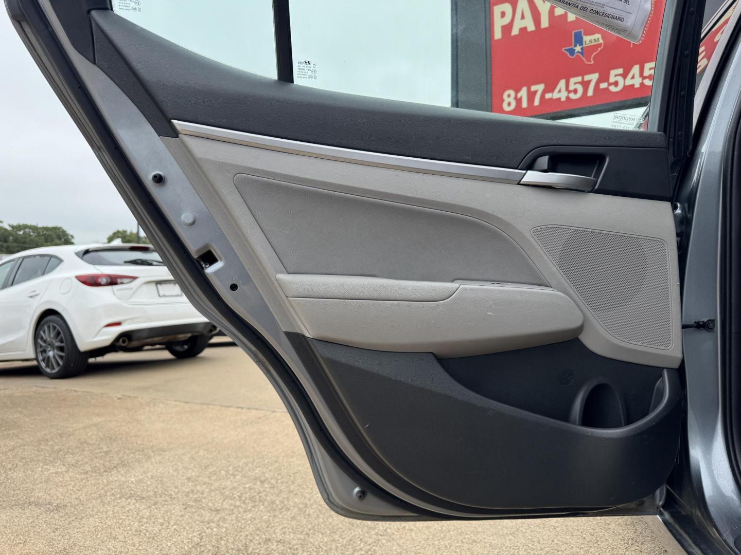 2019 GRAY HYUNDAI ELANTRA LIMITED; SEL (KMHD84LF2KU) , located at 5900 E. Lancaster Ave., Fort Worth, TX, 76112, (817) 457-5456, 0.000000, 0.000000 - Photo#11