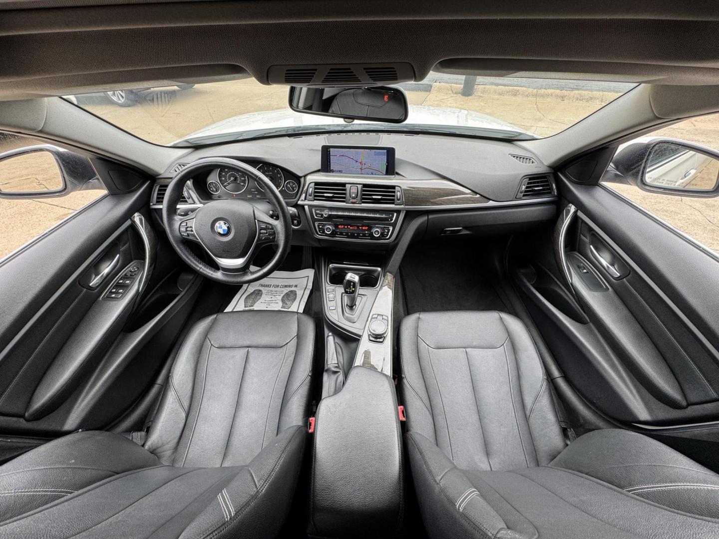2015 WHITE /BLACK BMW 3 SERIES 328I XDRIVE 328i xDrive Sedan (WBA3B3G59FN) with an 2.0L L4 DOHC 16V engine, 8-Speed Automatic transmission, located at 5900 E. Lancaster Ave., Fort Worth, TX, 76112, (817) 457-5456, 0.000000, 0.000000 - 2015 BMW 328i xDrive Sedan – Used BMW for Sale in Fort Worth This 2015 BMW 328i xDrive Sedan is a pre-owned BMW with all-wheel drive, a 2.0L turbocharged engine, and 8-speed automatic transmission. Fully loaded with leather seats, heated front and rear seats, navigation touchscreen, power sunro - Photo#17