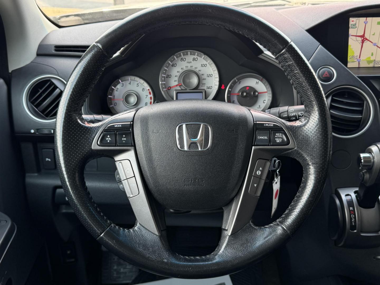 2015 GRAY /BLACK HONDA PILOT TOURING-RES Touring 2WD 5-Spd AT with DVD (5FNYF3H90FB) with an 3.5L engine, 5-Speed Automatic transmission, located at 5900 E. Lancaster Ave., Fort Worth, TX, 76112, (817) 457-5456, 0.000000, 0.000000 - The 2015 Honda Pilot Touring is a spacious 8-passenger SUV with a 3.5L V6, 5-speed automatic, leather seats, sunroof, heated front seats, dual-zone climate, rear power outlet, navigation, DVD system, and backup camera. A reliable family SUV with comfort, tech, and safety. - Photo#21