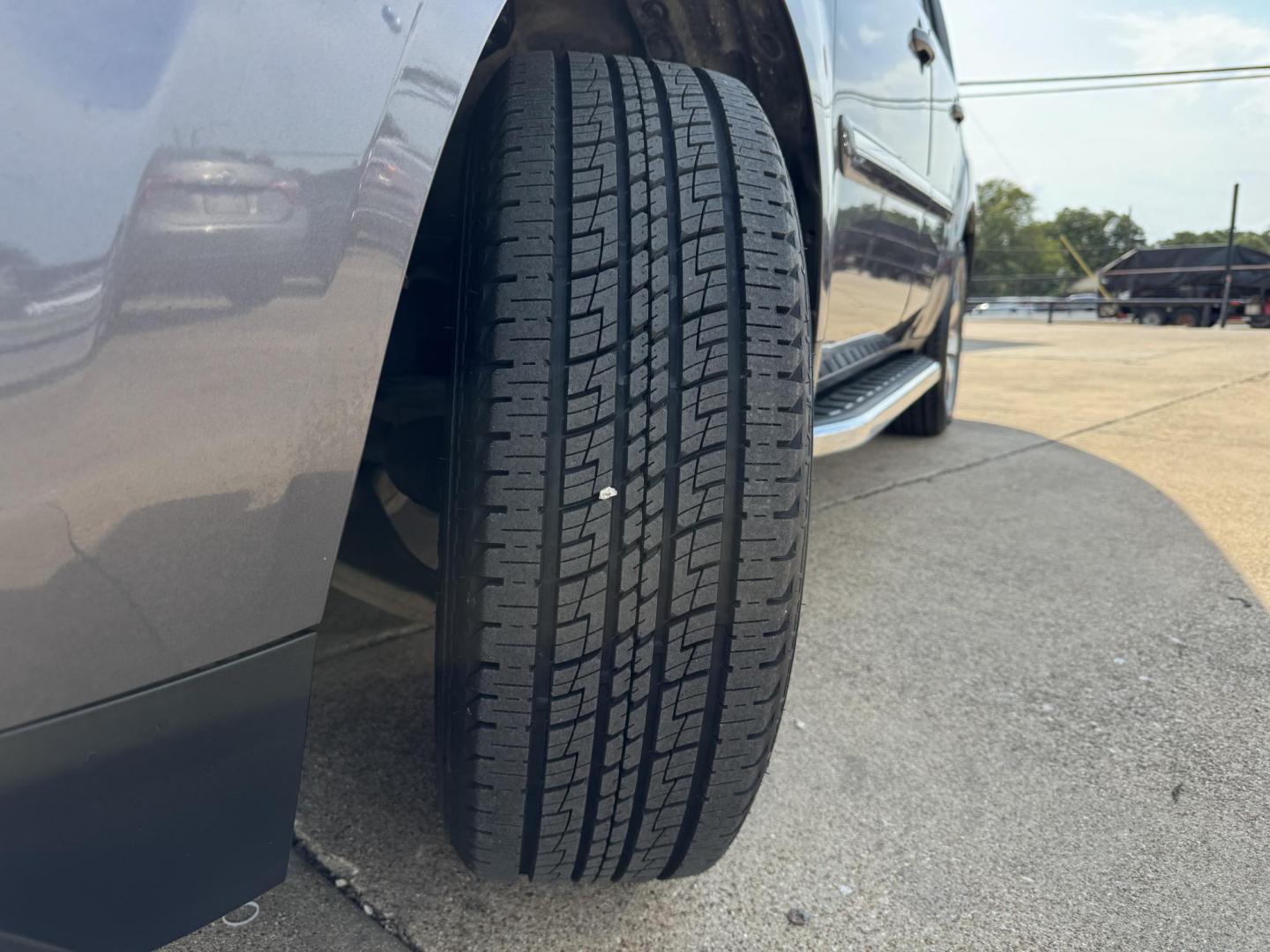 2015 GRAY /BLACK HONDA PILOT TOURING-RES Touring 2WD 5-Spd AT with DVD (5FNYF3H90FB) with an 3.5L engine, 5-Speed Automatic transmission, located at 5900 E. Lancaster Ave., Fort Worth, TX, 76112, (817) 457-5456, 0.000000, 0.000000 - The 2015 Honda Pilot Touring is a spacious 8-passenger SUV with a 3.5L V6, 5-speed automatic, leather seats, sunroof, heated front seats, dual-zone climate, rear power outlet, navigation, DVD system, and backup camera. A reliable family SUV with comfort, tech, and safety. - Photo#23