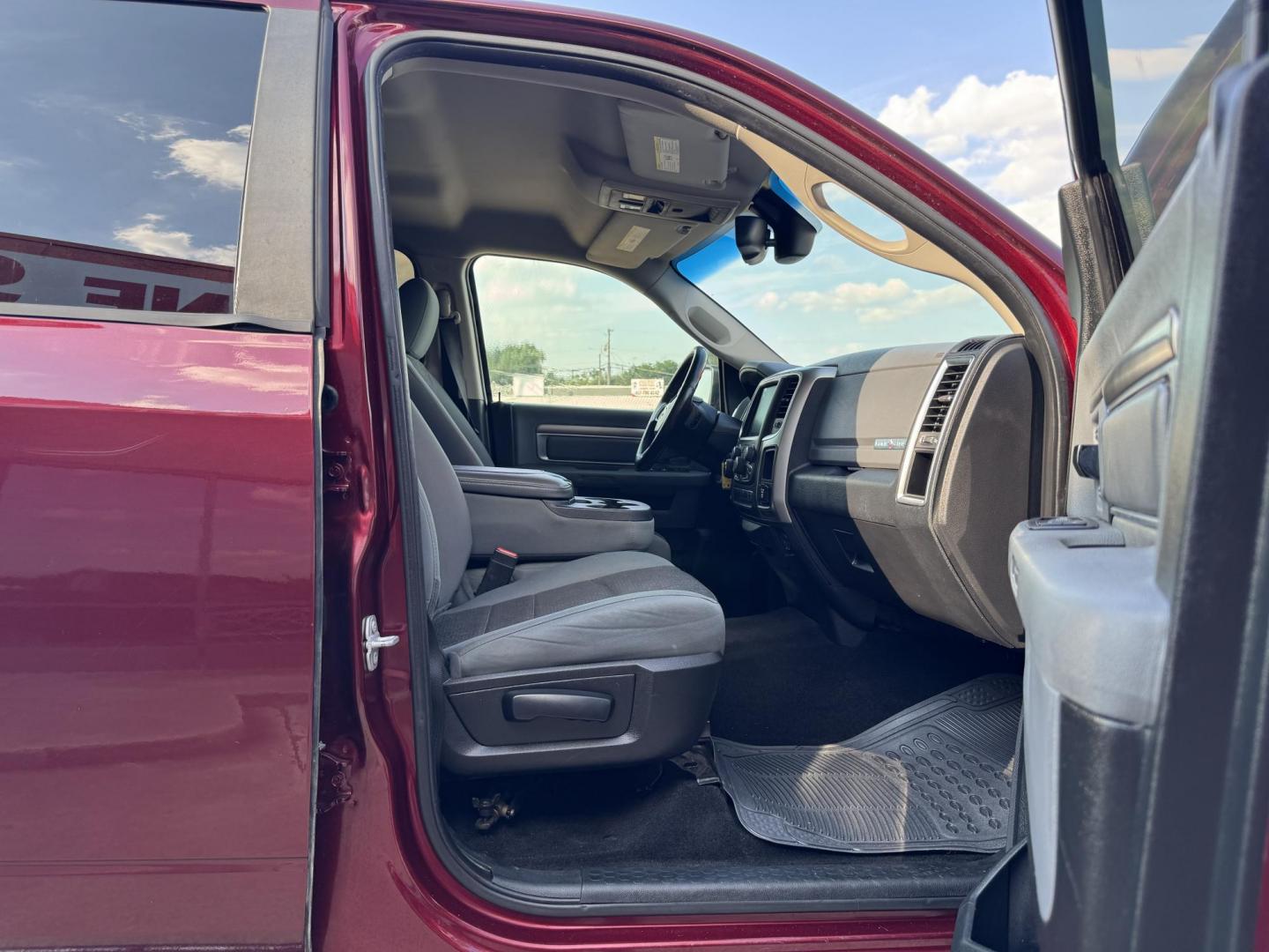 2016 RED /GRAY RAM 1500 SLT; BIG HORN; SLT CREW CAB (1C6RR7LT2GS) with an 5.7L engine, 8-Speed Automatic transmission, located at 5900 E. Lancaster Ave., Fort Worth, TX, 76112, (817) 457-5456, 0.000000, 0.000000 - Check out this 2016 RAM 1500 SLT Crew Cab 4x4, equipped with a 5.7L HEMI V8 and 8-speed automatic transmission. This lifted pickup offers selectable drive modes (2WD, 4WD Auto, 4WD Lock, 4WD Low), front and rear parking assist, tow/haul capability, and a backup camera for confidence on the road. Ins - Photo#15
