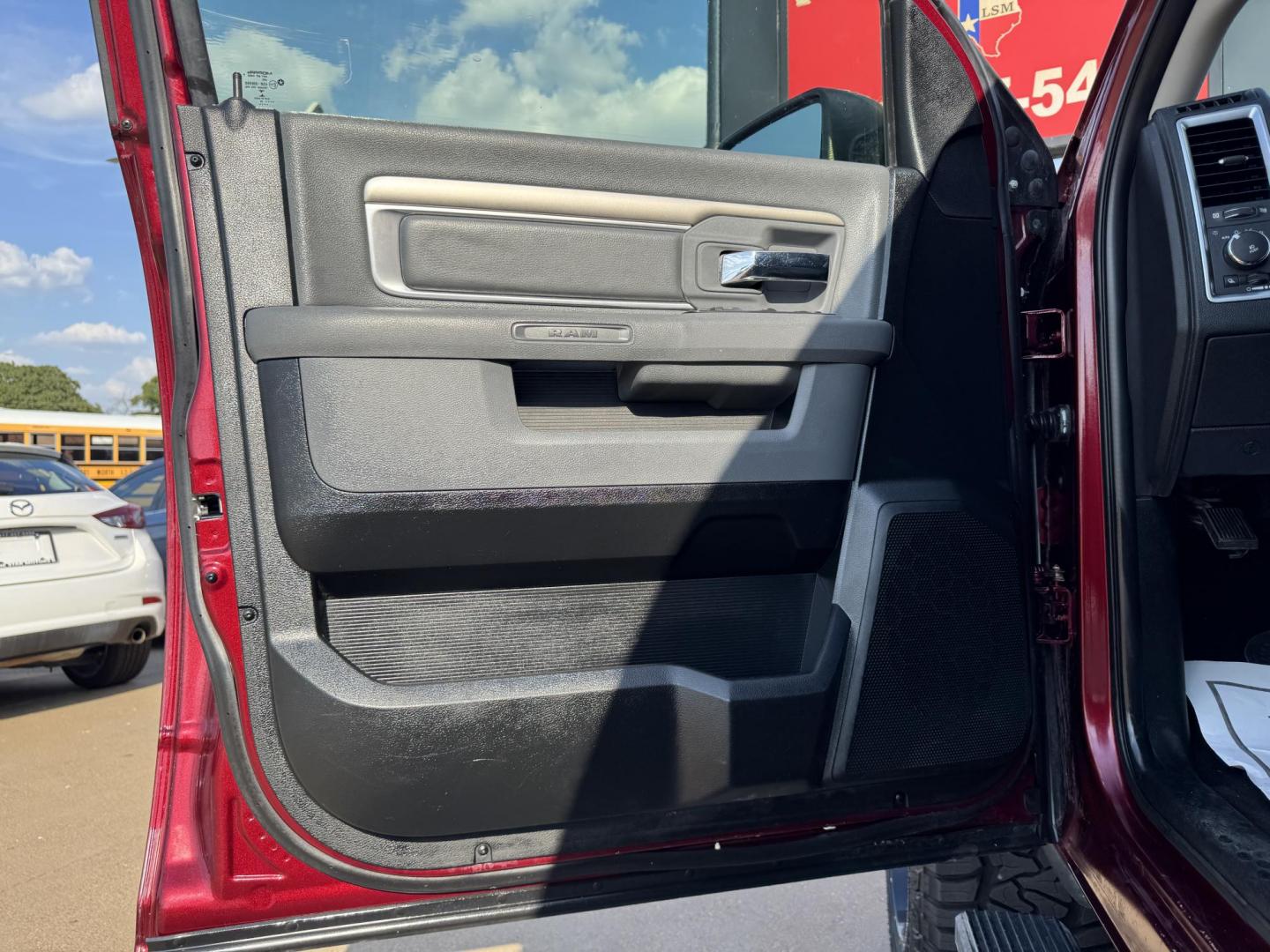2016 RED /GRAY RAM 1500 SLT; BIG HORN; SLT CREW CAB (1C6RR7LT2GS) with an 5.7L engine, 8-Speed Automatic transmission, located at 5900 E. Lancaster Ave., Fort Worth, TX, 76112, (817) 457-5456, 0.000000, 0.000000 - Check out this 2016 RAM 1500 SLT Crew Cab 4x4, equipped with a 5.7L HEMI V8 and 8-speed automatic transmission. This lifted pickup offers selectable drive modes (2WD, 4WD Auto, 4WD Lock, 4WD Low), front and rear parking assist, tow/haul capability, and a backup camera for confidence on the road. Ins - Photo#7