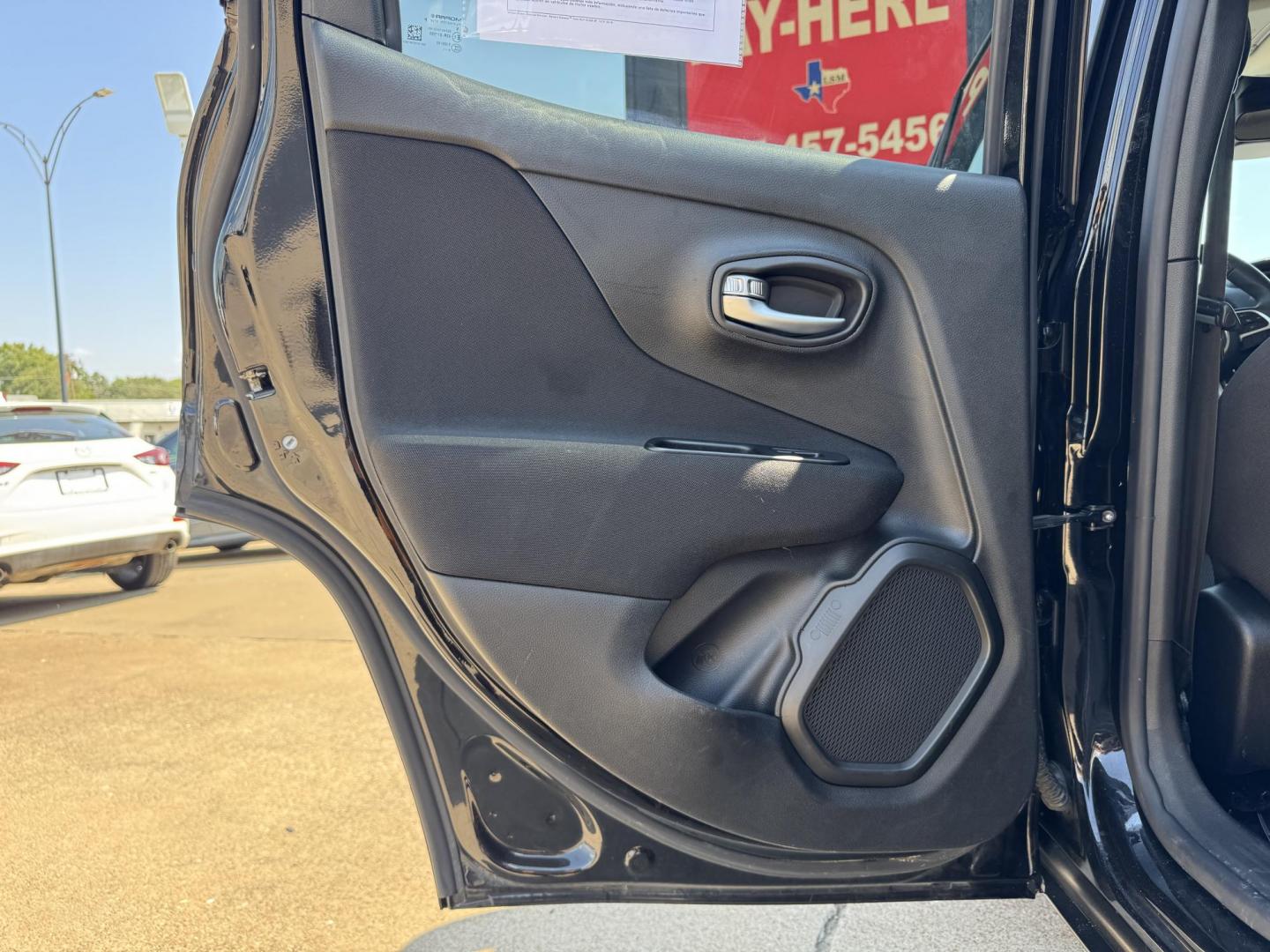 2021 BLACK /BLACK JEEP RENEGADE SPORT Jeepster (ZACNJCABXMP) with an 2.4L engine, 9-Speed Automatic transmission, located at 5900 E. Lancaster Ave., Fort Worth, TX, 76112, (817) 457-5456, 0.000000, 0.000000 - Powered by a 2.4L 4-cylinder engine with a 9-speed automatic transmission and front-wheel drive, this 2021 Jeep Renegade delivers an estimated 22 MPG city and 30 MPG highway. It seats up to 5 passengers and features lane assist, push-button start, backup camera, dual-zone climate control, hands-free - Photo#10