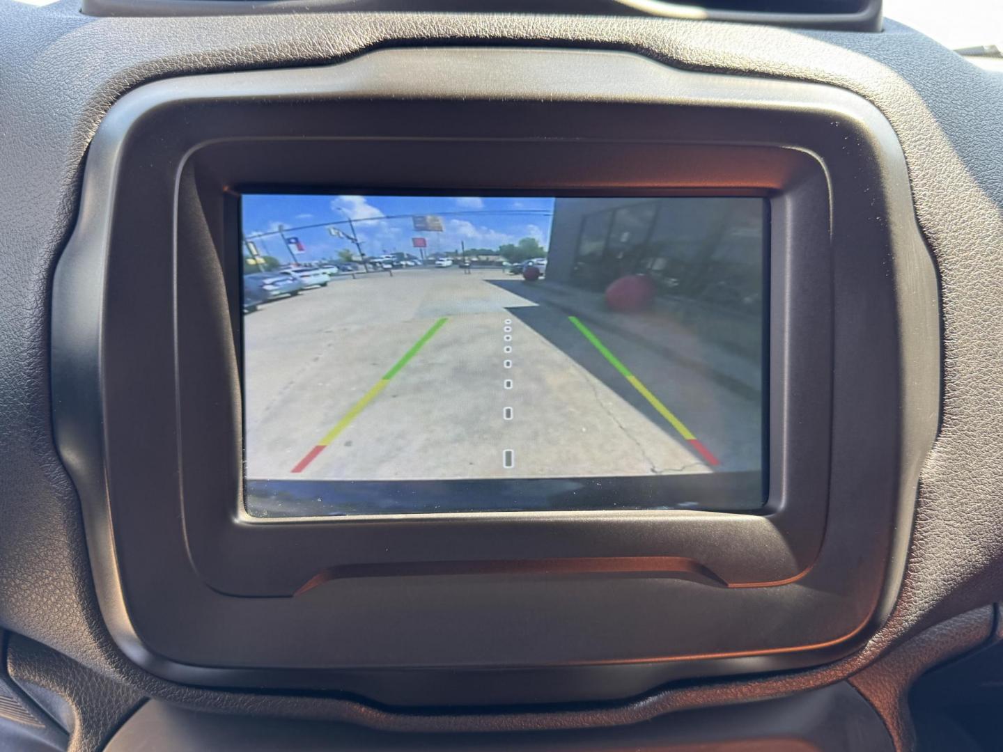 2021 BLACK /BLACK JEEP RENEGADE SPORT Jeepster (ZACNJCABXMP) with an 2.4L engine, 9-Speed Automatic transmission, located at 5900 E. Lancaster Ave., Fort Worth, TX, 76112, (817) 457-5456, 0.000000, 0.000000 - Powered by a 2.4L 4-cylinder engine with a 9-speed automatic transmission and front-wheel drive, this 2021 Jeep Renegade delivers an estimated 22 MPG city and 30 MPG highway. It seats up to 5 passengers and features lane assist, push-button start, backup camera, dual-zone climate control, hands-free - Photo#20