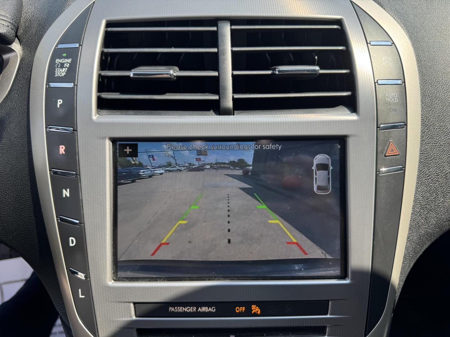 2017 BLACK /BLACK LINCOLN MKZ SELECT HEV SELECT (3LN6L5LU9HR) with an 2.0L engine, CVT AUTOMATIC transmission, located at 5900 E. Lancaster Ave., Fort Worth, TX, 76112, (817) 457-5456, 0.000000, 0.000000 - The 2017 Lincoln MKZ Hybrid Select is powered by a 2.0L 4-cylinder hybrid engine paired with a continuously variable transmission (CVT) and front-wheel drive, delivering efficient performance and smooth handling. The luxurious interior includes leather seats, front and rear heated seats, heated stee - Photo#20