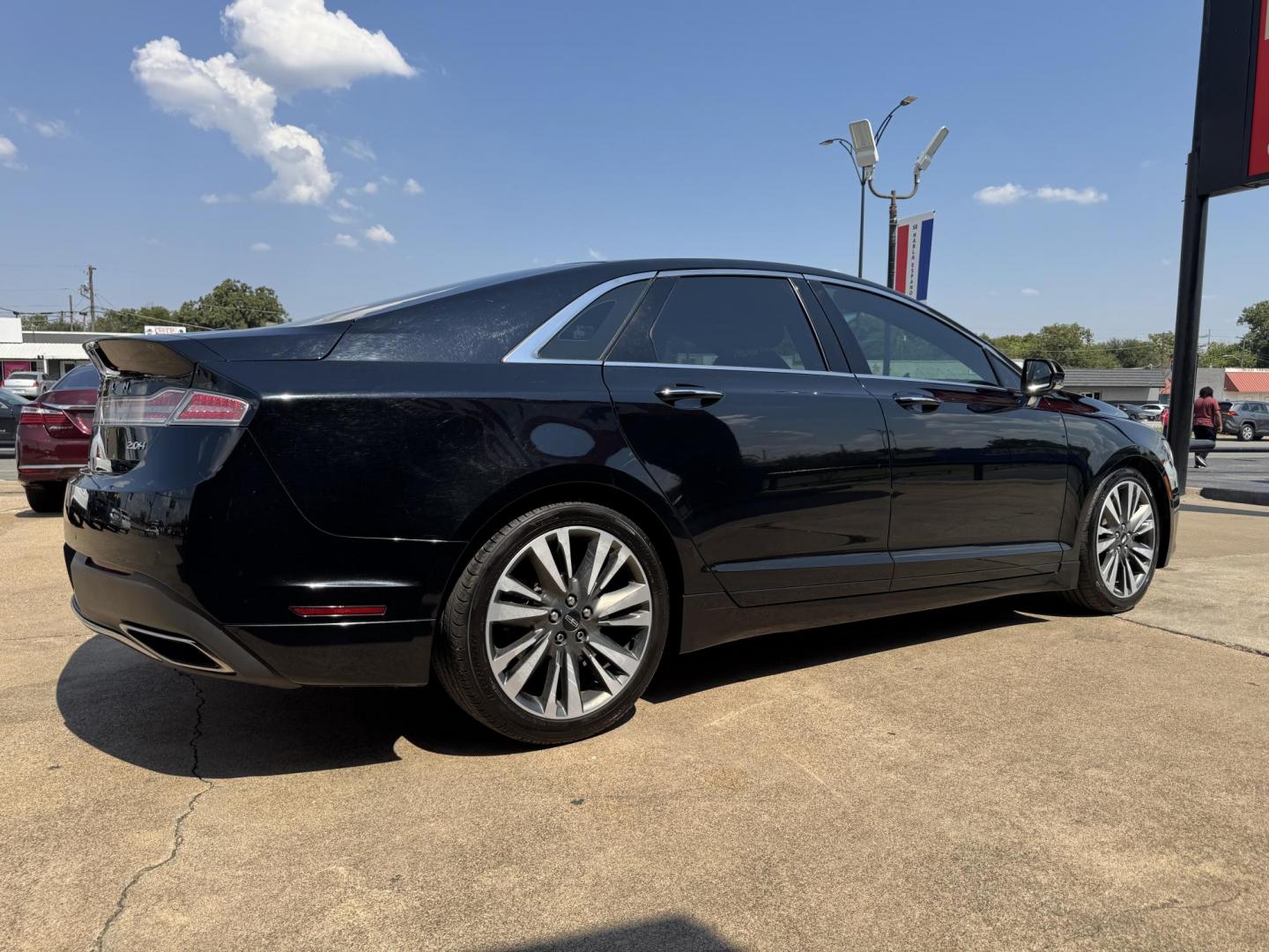 2017 BLACK /BLACK LINCOLN MKZ SELECT HEV SELECT (3LN6L5LU9HR) with an 2.0L engine, CVT AUTOMATIC transmission, located at 5900 E. Lancaster Ave., Fort Worth, TX, 76112, (817) 457-5456, 0.000000, 0.000000 - The 2017 Lincoln MKZ Hybrid Select is powered by a 2.0L 4-cylinder hybrid engine paired with a continuously variable transmission (CVT) and front-wheel drive, delivering efficient performance and smooth handling. The luxurious interior includes leather seats, front and rear heated seats, heated stee - Photo#3
