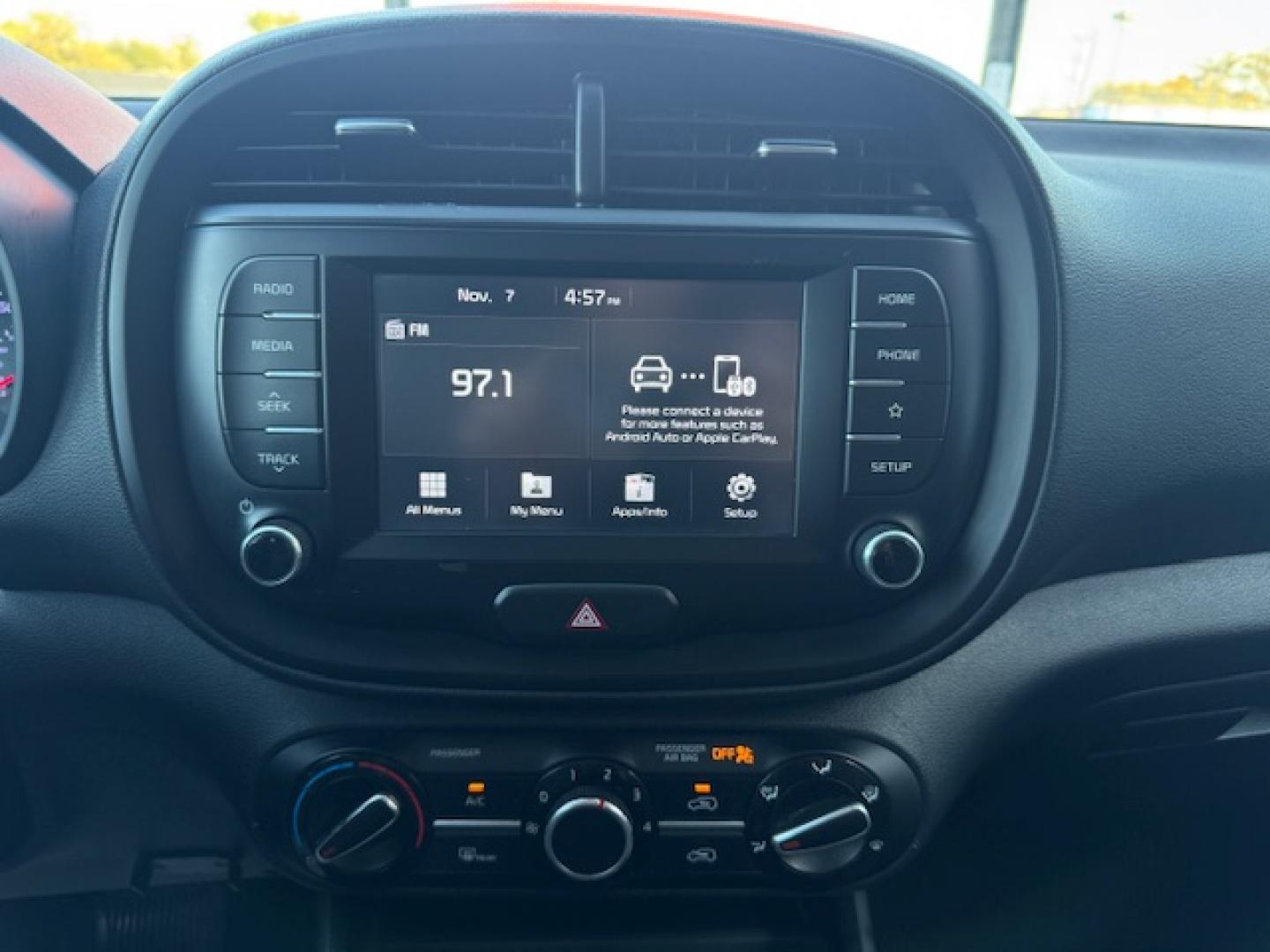 2020 WHITE KIA SOUL LX; S; X-LINE (KNDJ23AU4L7) , located at 5900 E. Lancaster Ave., Fort Worth, TX, 76112, (817) 457-5456, 0.000000, 0.000000 - Photo#14