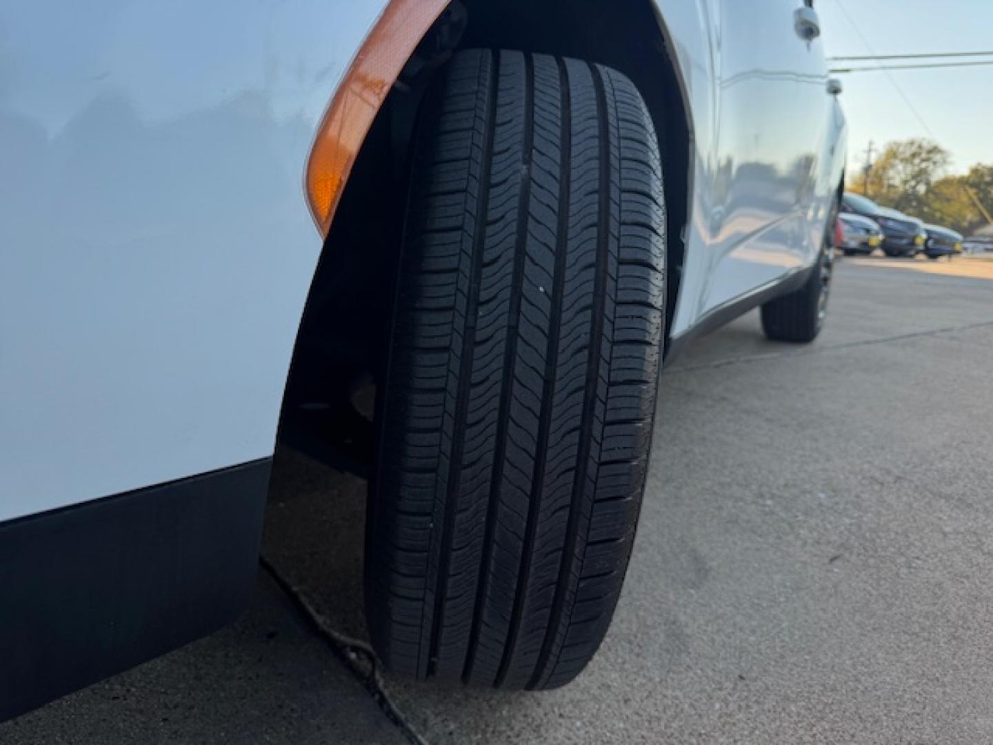 2020 WHITE KIA SOUL LX; S; X-LINE (KNDJ23AU4L7) , located at 5900 E. Lancaster Ave., Fort Worth, TX, 76112, (817) 457-5456, 0.000000, 0.000000 - Photo#21