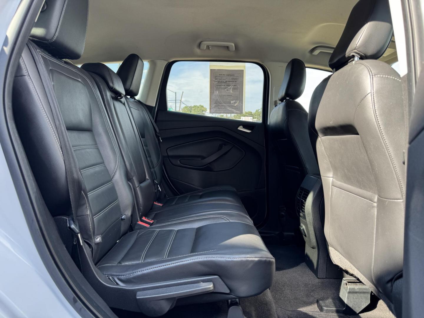 2018 WHITE /BLACK FORD ESCAPE SEL (1FMCU9HD4JU) , located at 5900 E. Lancaster Ave., Fort Worth, TX, 76112, (817) 457-5456, 0.000000, 0.000000 - Photo#13